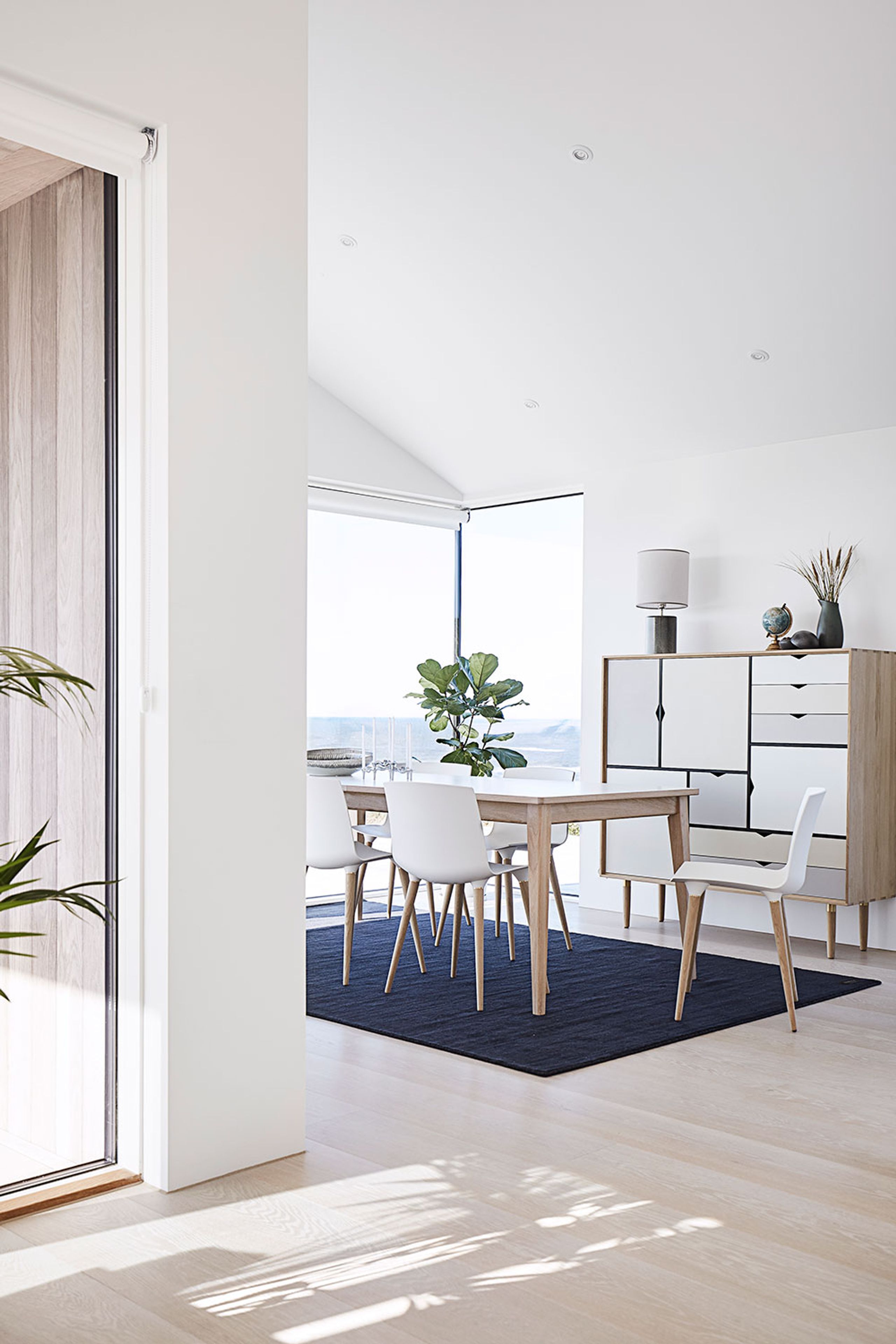 Andersen Furniture - Matbord - T3 Dining Table - Oak / Black lacquered