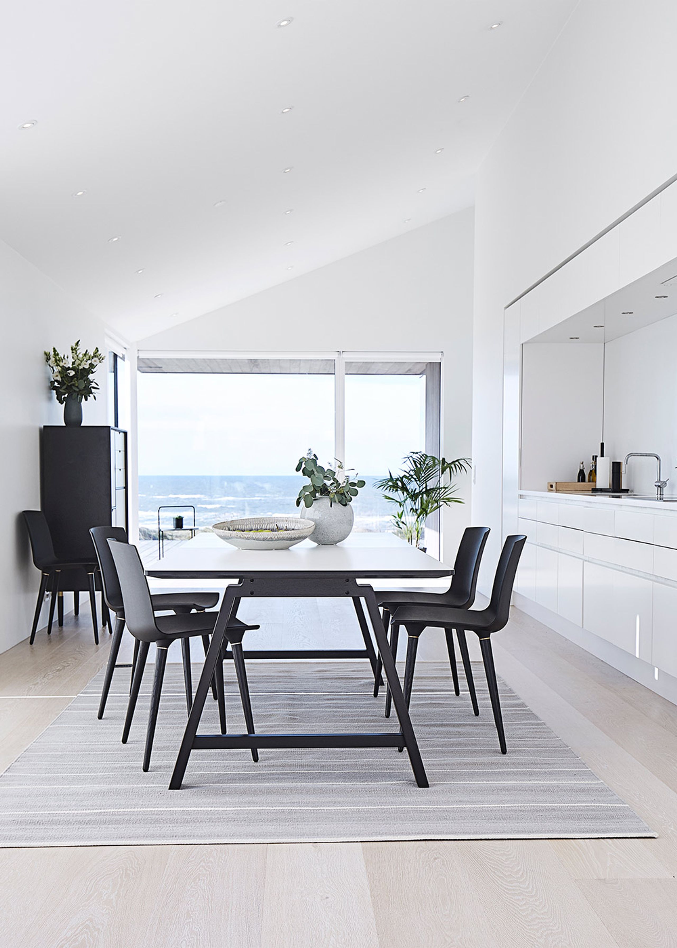 Andersen Furniture - Mesa de jantar - T1 - Fixed Tabletop Tables - T1 - Fixed Tabletop Table