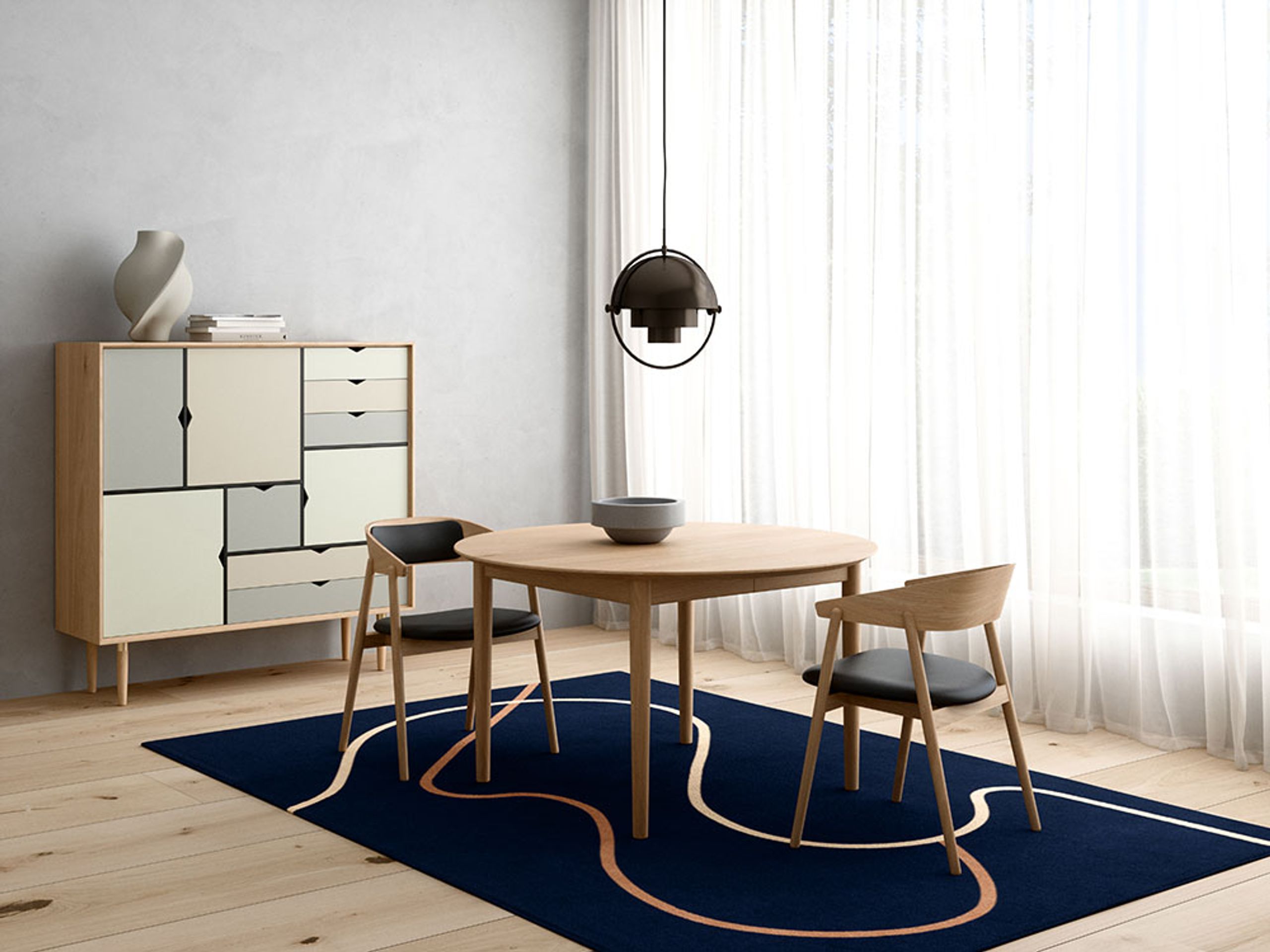 Andersen Furniture - Sedia da pranzo - AC2 Chair / Padded Seat - Oak / Black / Leather: Black