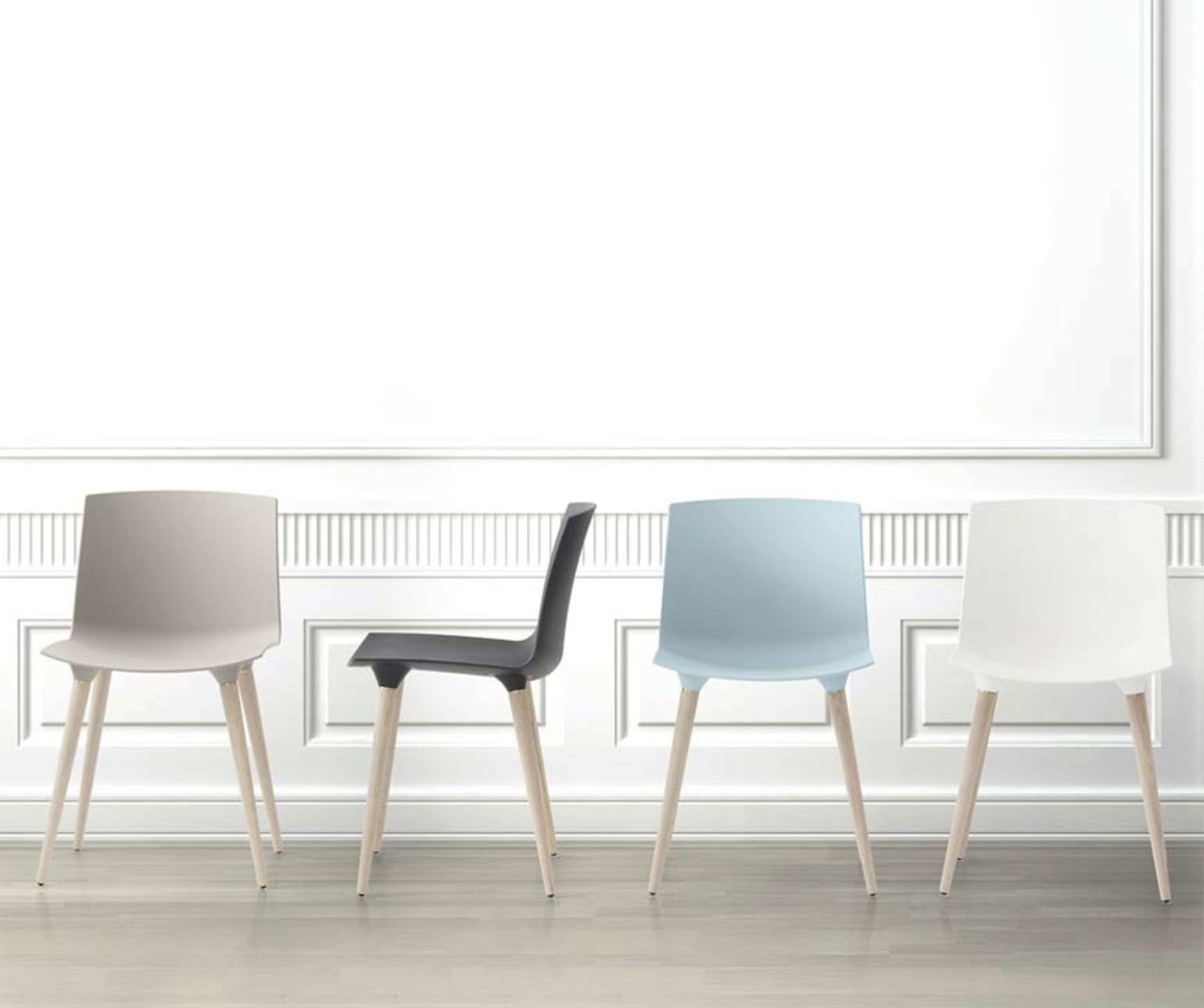 Andersen Furniture - Chaise - Tac Chair Plast - Iceblue/Black