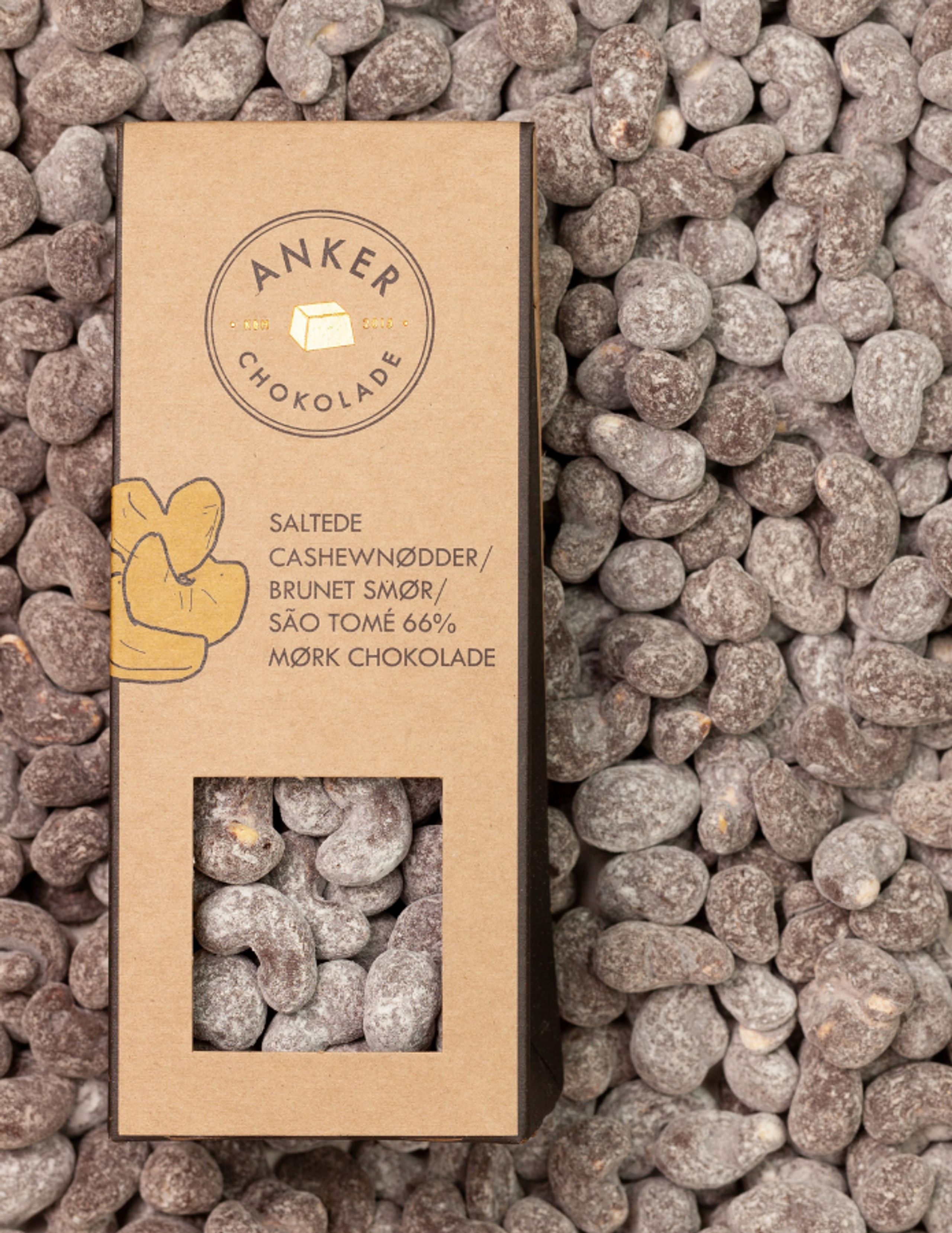 Anker Chokolade - Chocolate - Cashewnødder / Brunet Smør / Flormelis / São Tomé 66% mørk chokolade - Cashewnødder / Brunet Smør / Flormelis / São Tomé 66% mørk chokolade