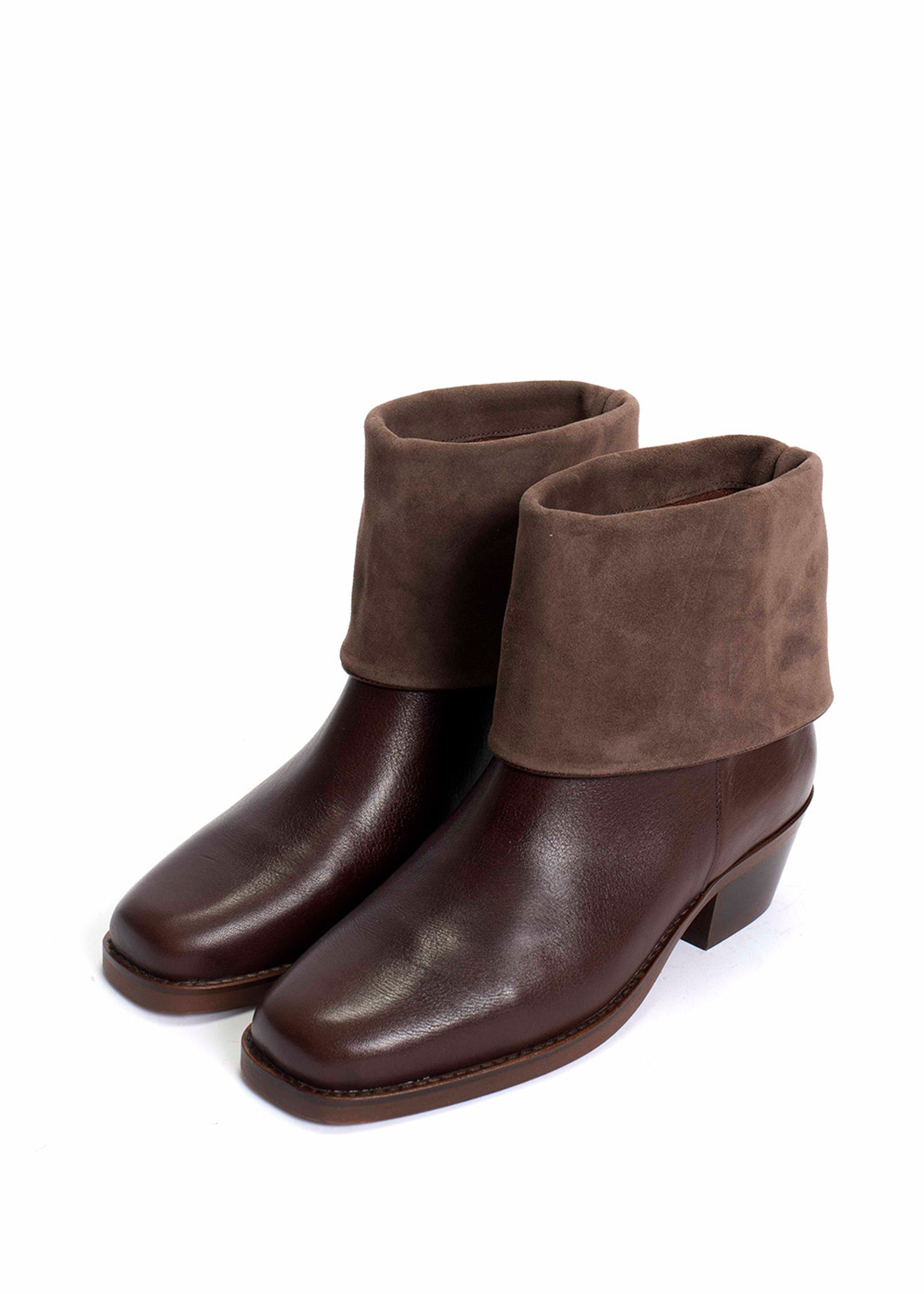 Anonymous Copenhagen - Kotníkové boty - Patricia Vegetal soft calf & suede leather - Coffee brown