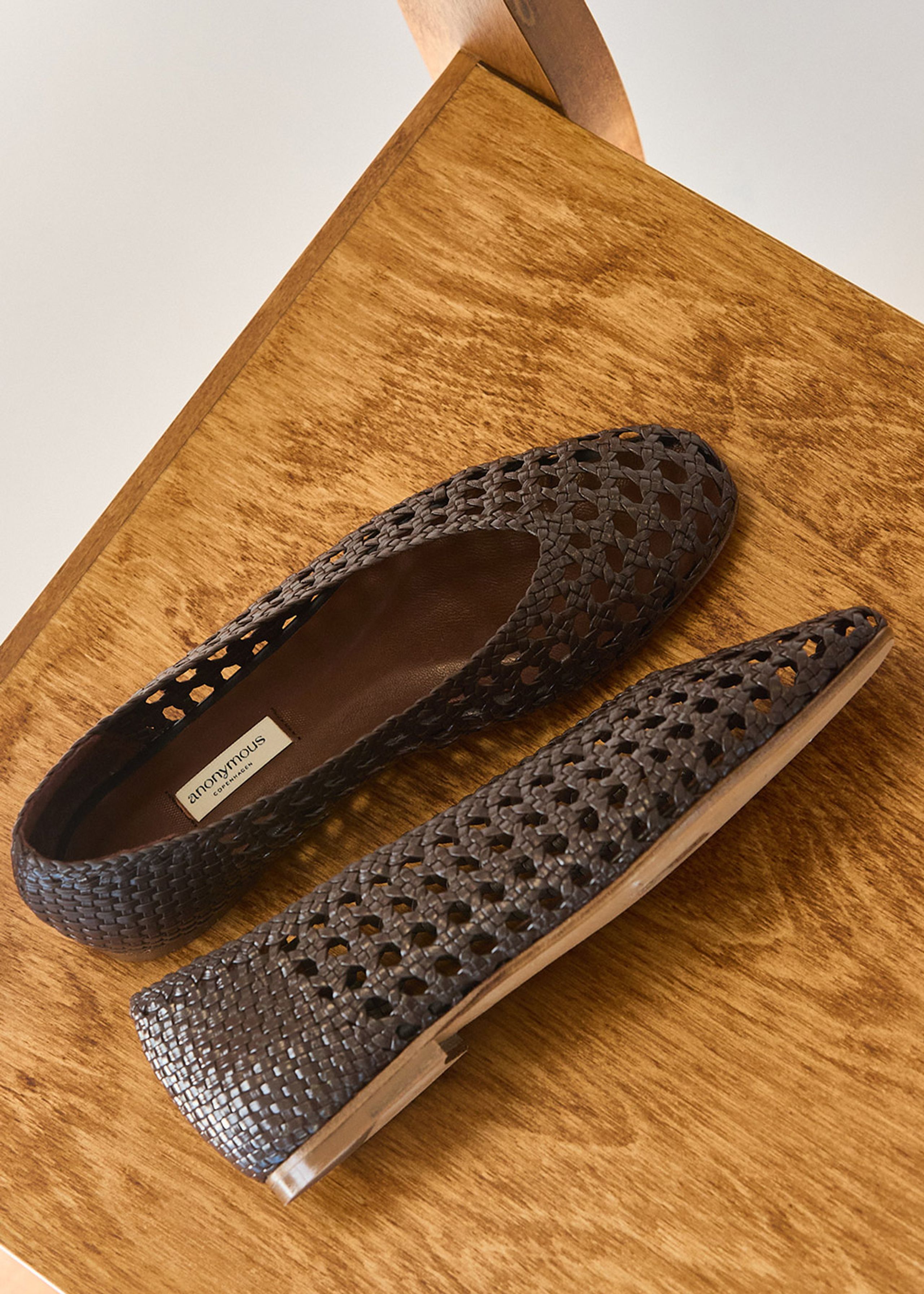 Anonymous Copenhagen - Bailarinas - Sessi 10 Hand-braided leather - Coffee brown