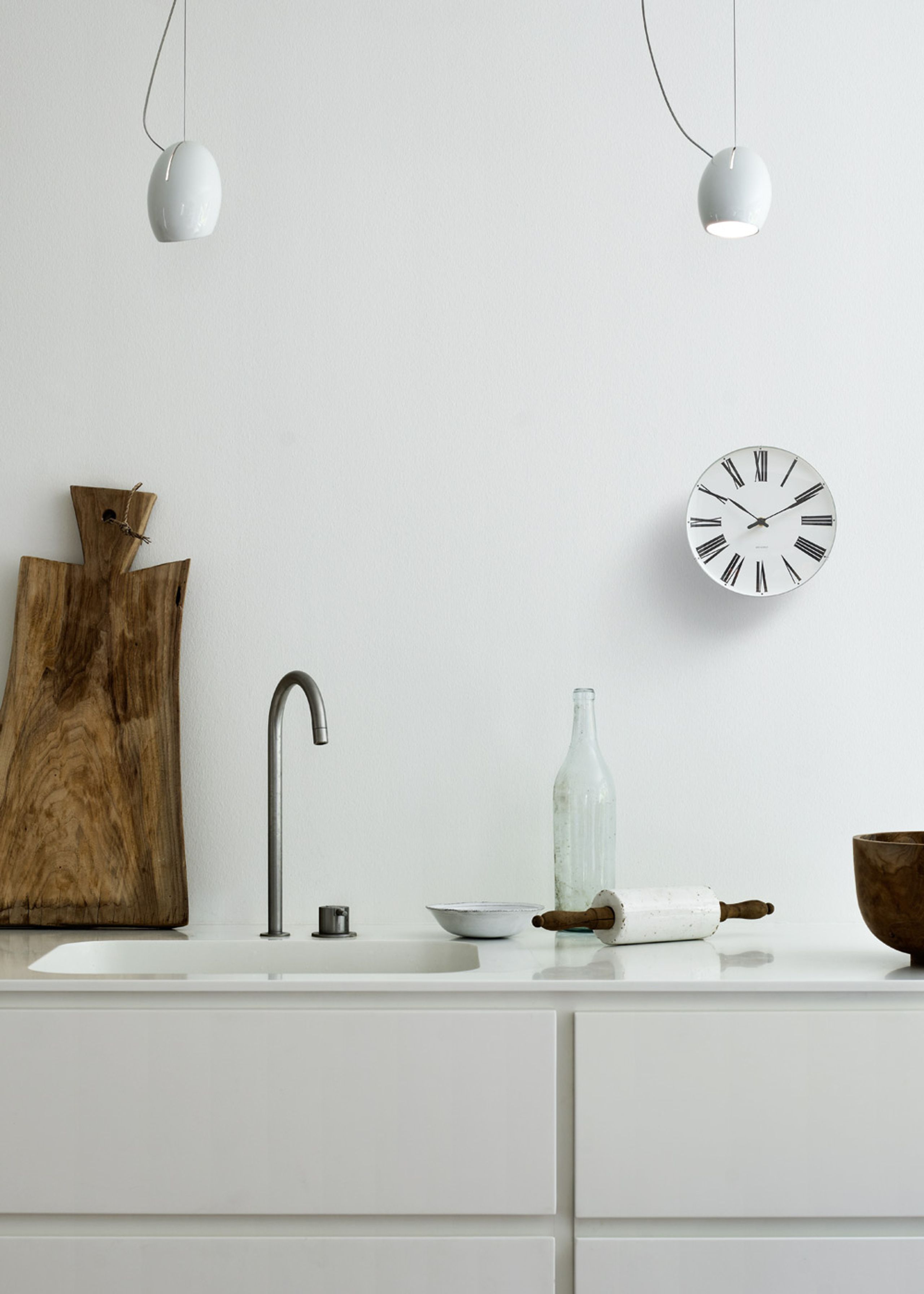 Arne Jacobsen - Watch - Roman Ure - Roman wall clock Ø21