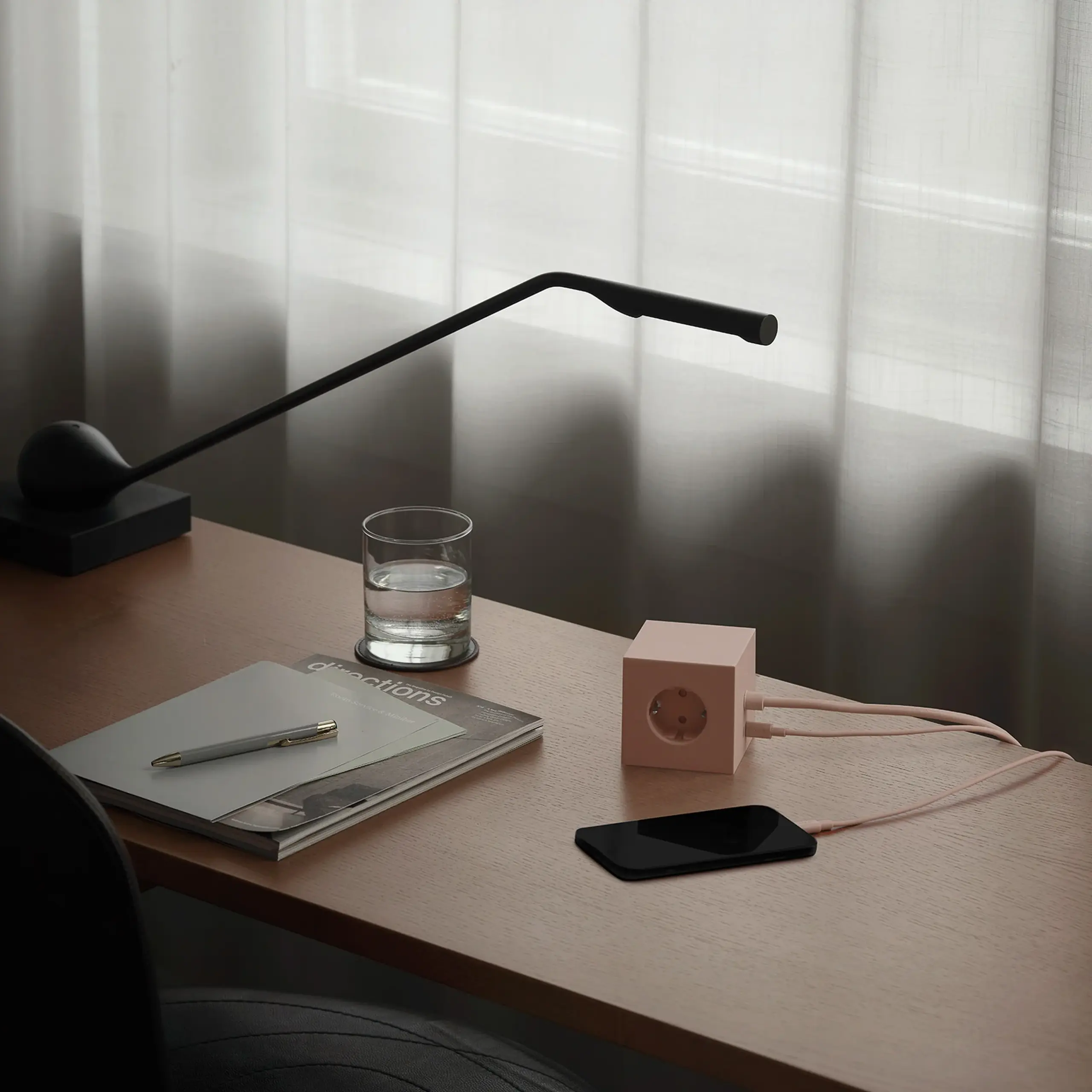 Avolt - Power Socket - Avolt Square 1 - New Pink