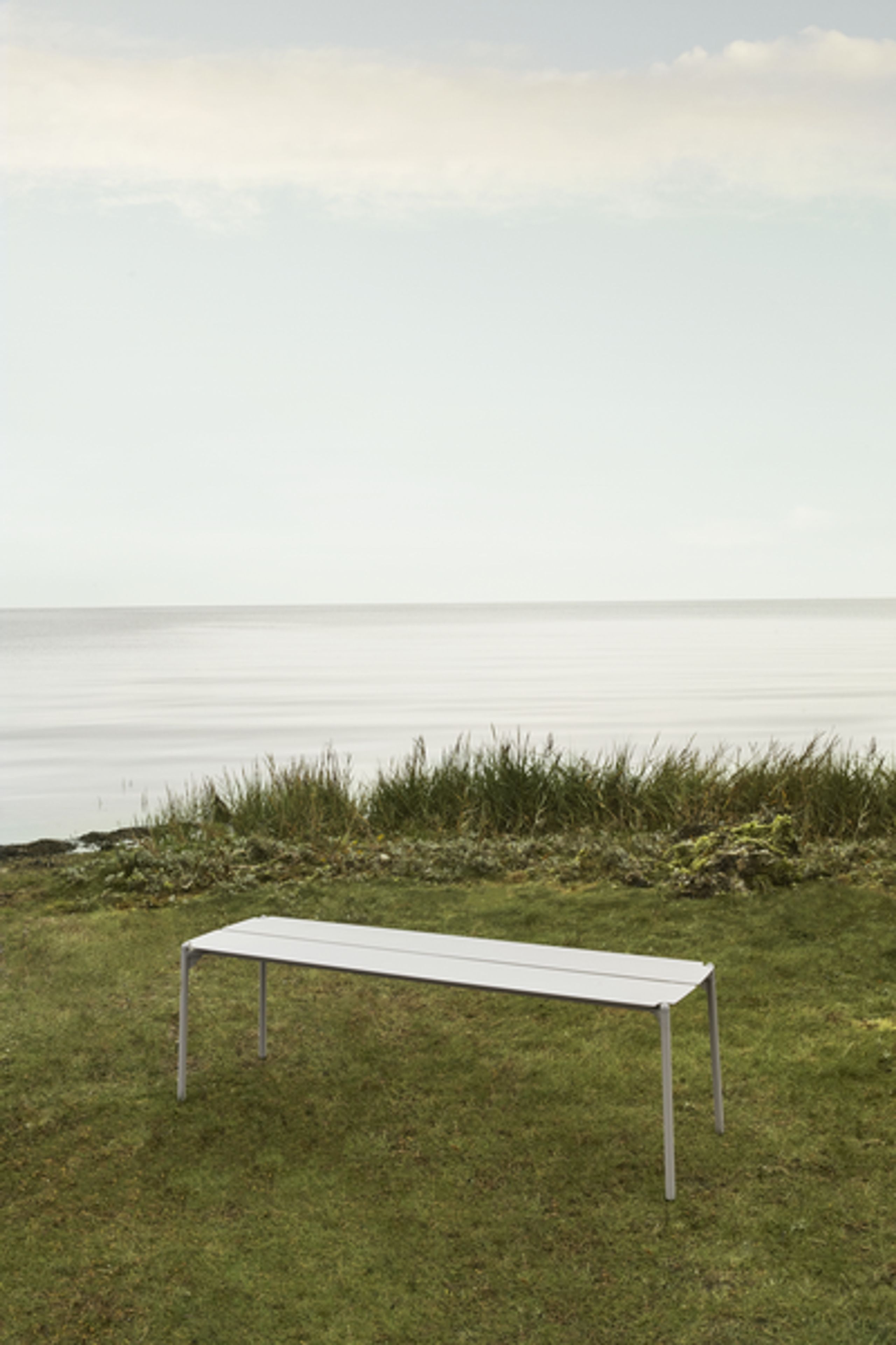 AYTM - Bench - NOVO bench - Taupe