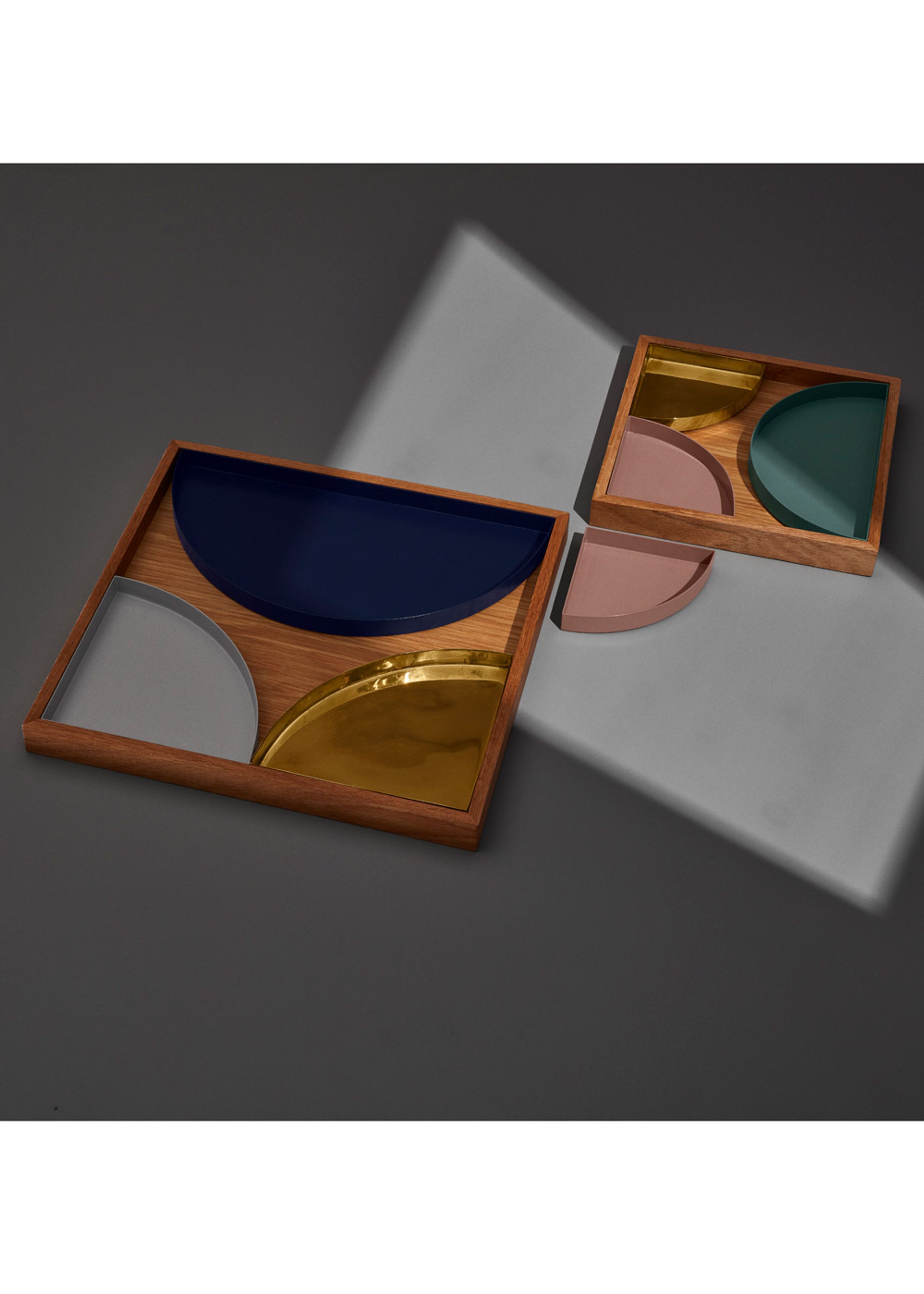 AYTM - Tray - UNITY half circle - Small - Gold