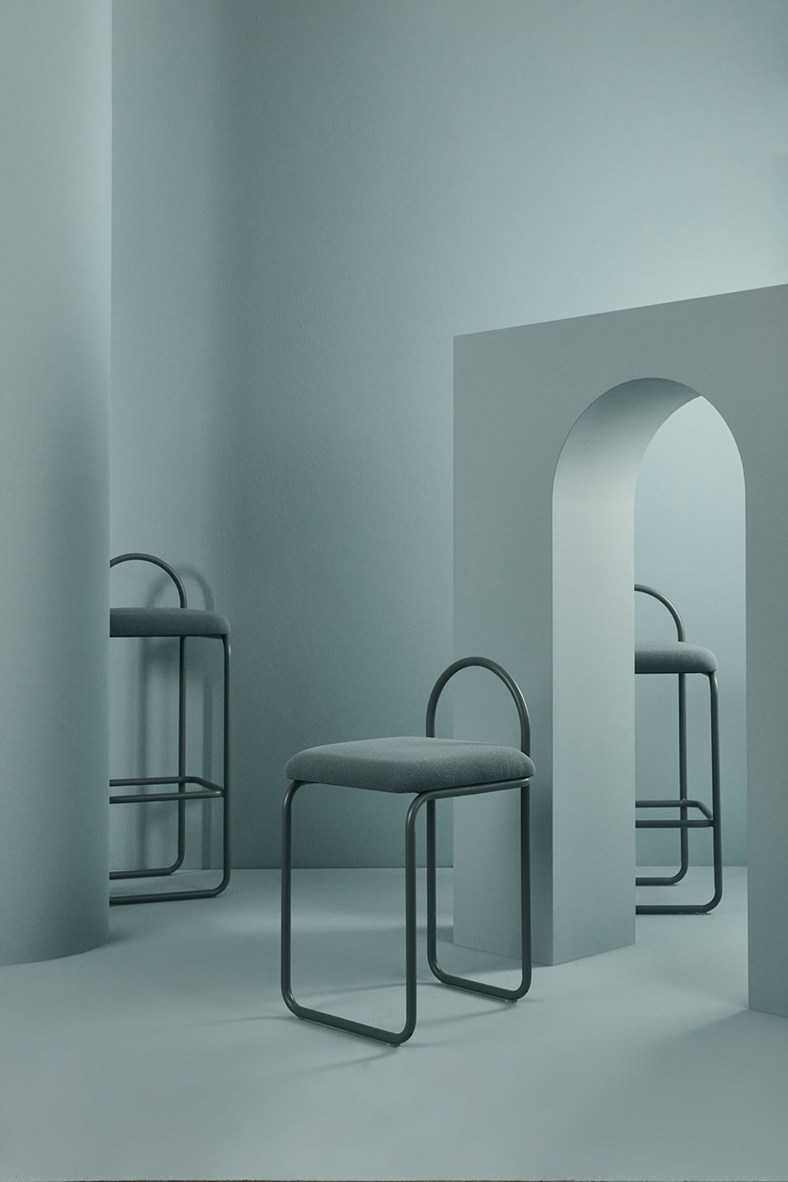 AYTM - Banco de bar - ANGUI bar chair - High - Anthracite/Gold