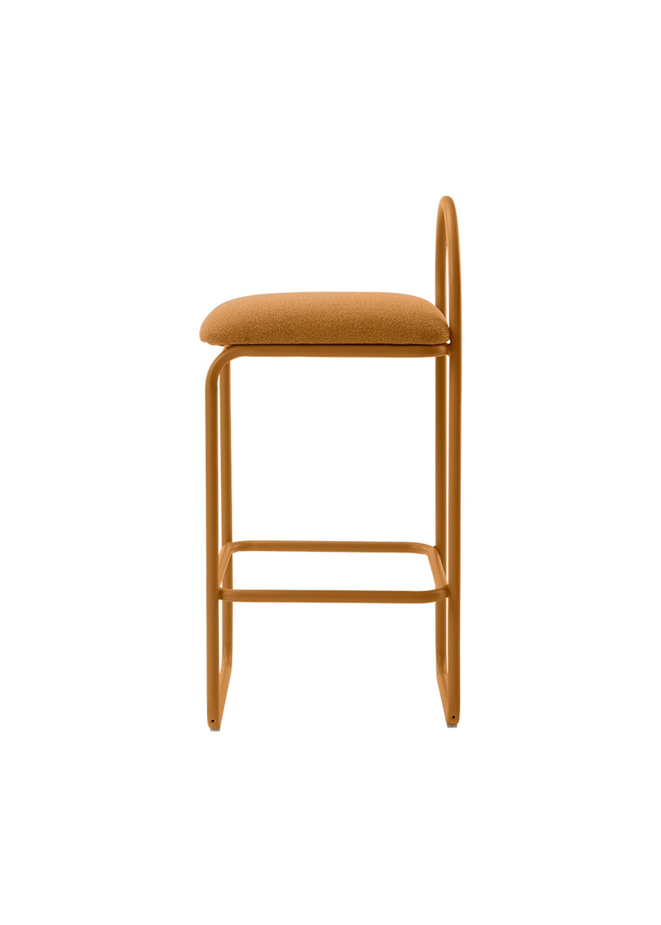 AYTM - Barová stolička - ANGUI bar chair - Low - Amber Bouclé