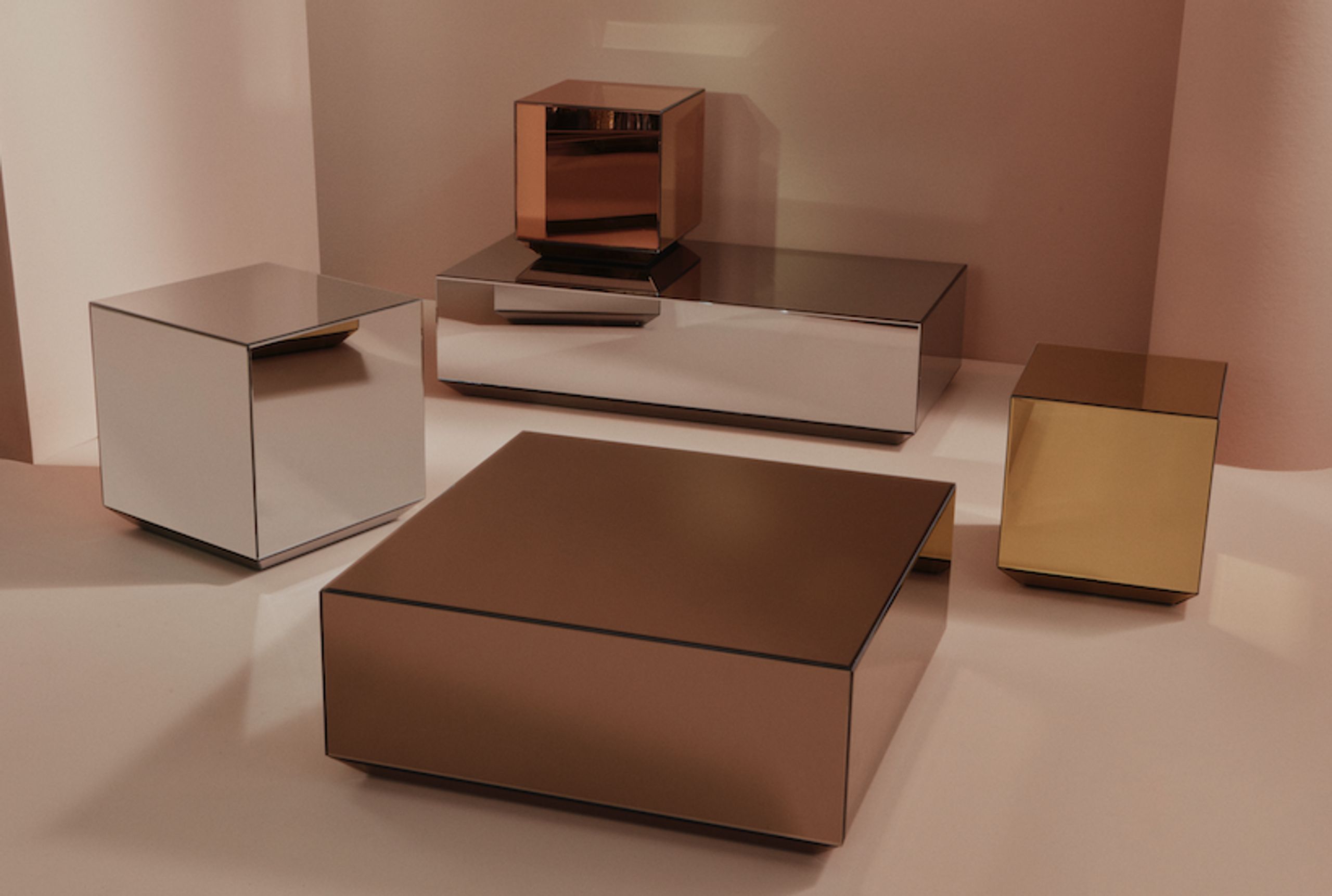 AYTM - Table - SPECULUM Mirror Table - Small - Rose