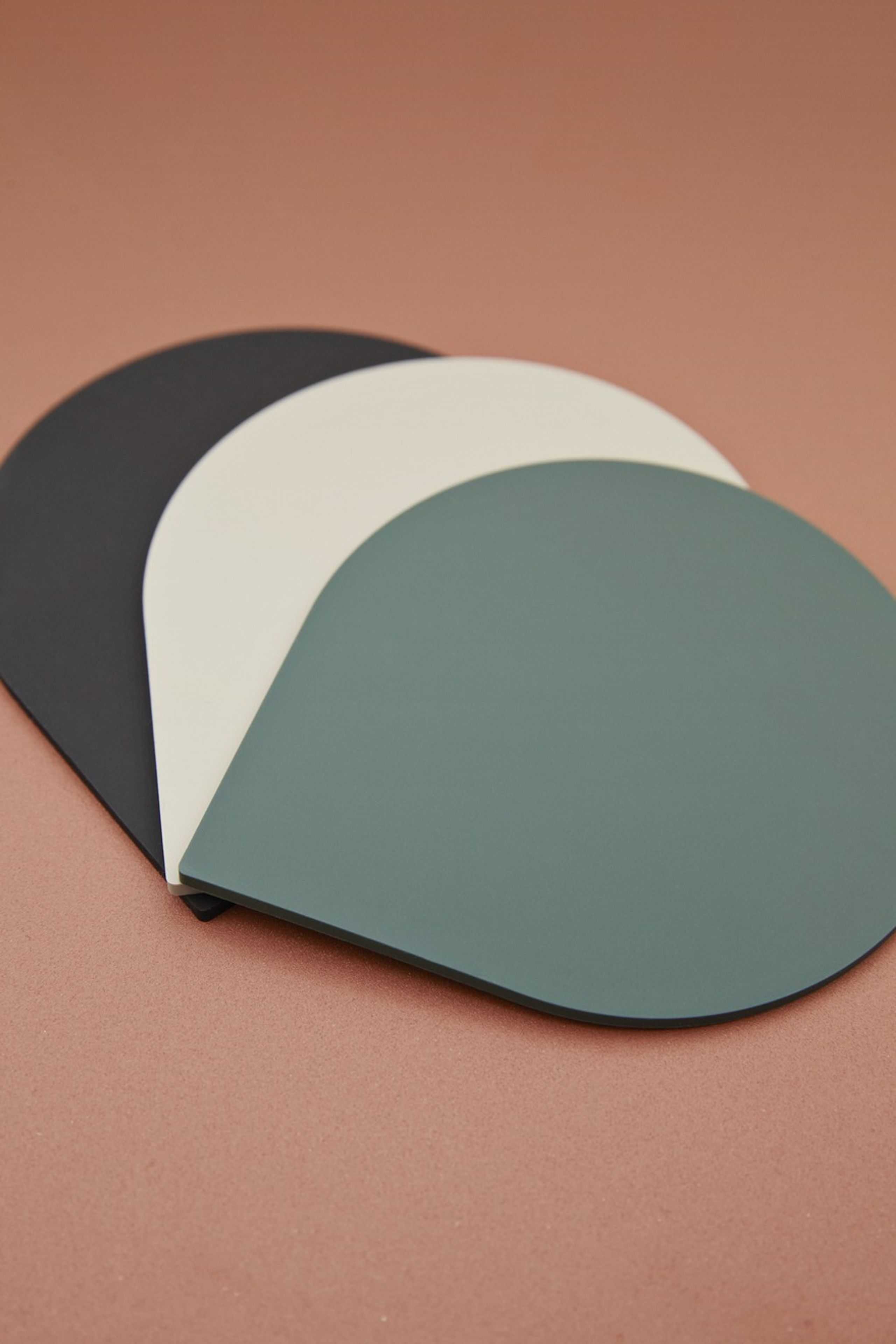 AYTM - Bordstablett - STILLA placemat - set of 2 - Taupe