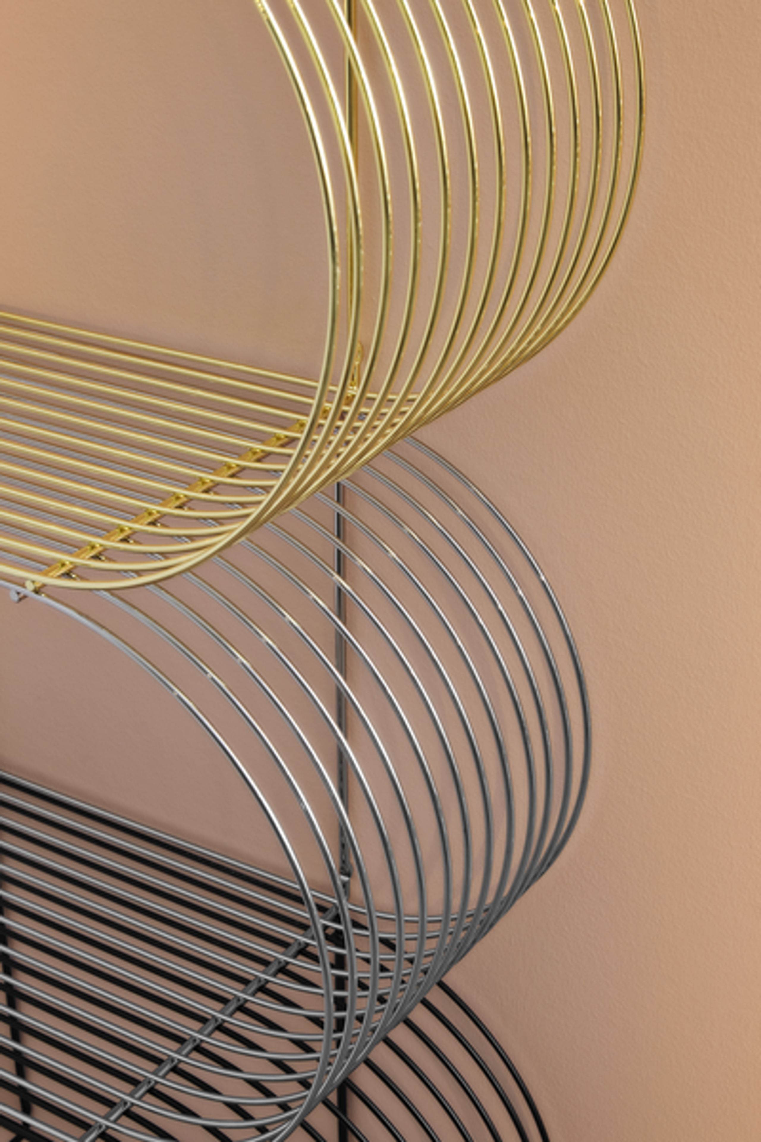 AYTM - Shelf - CURVA shelf - Gold