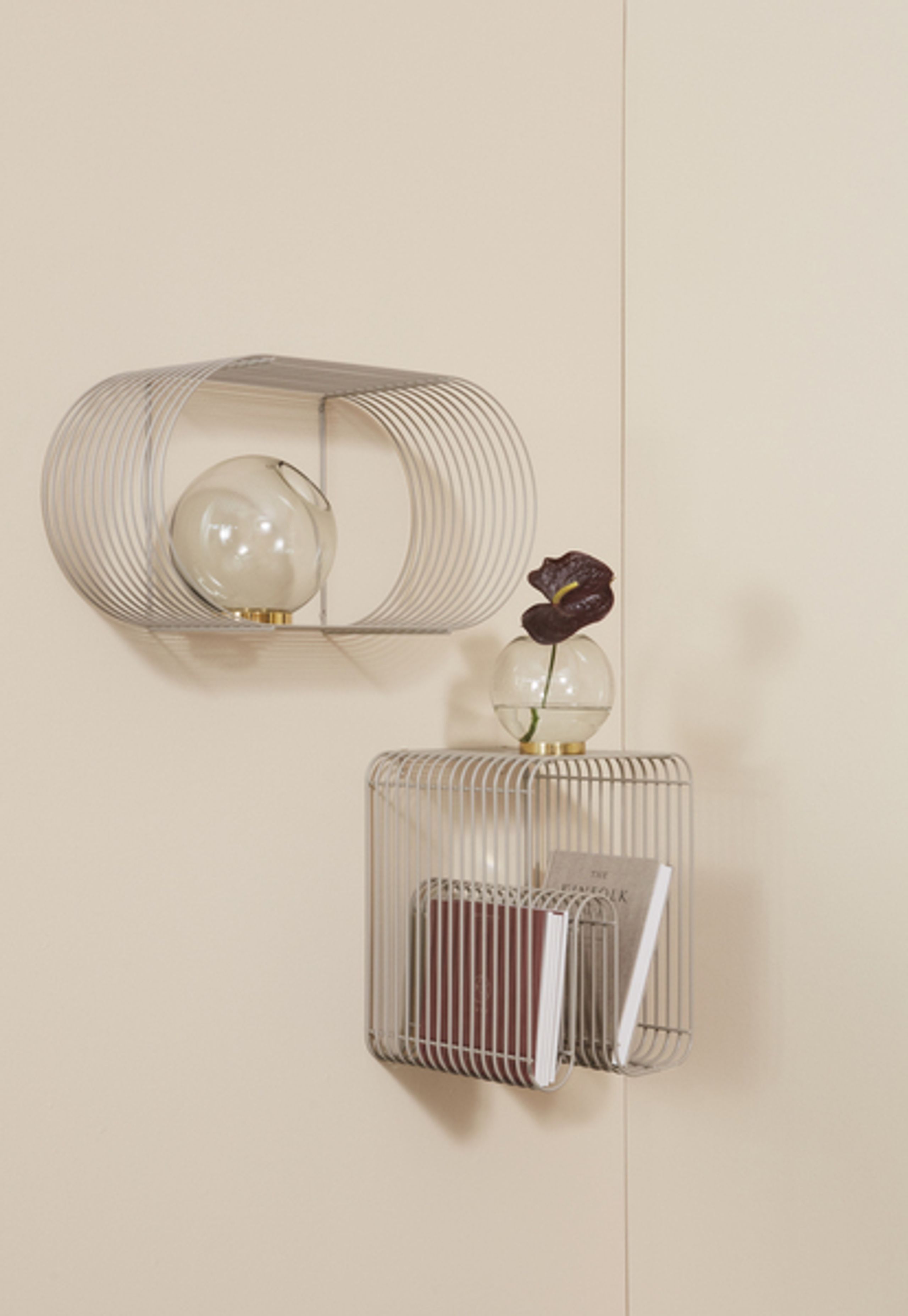 AYTM - Prateleira - CURVA shelf - Black