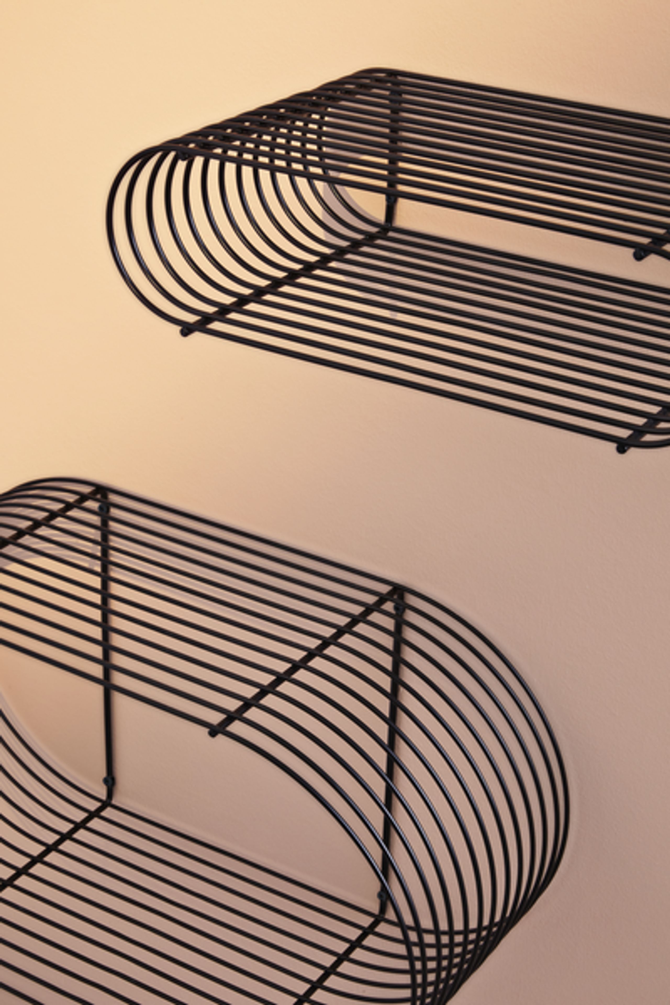 AYTM - Shelf - CURVA shelf - Silver