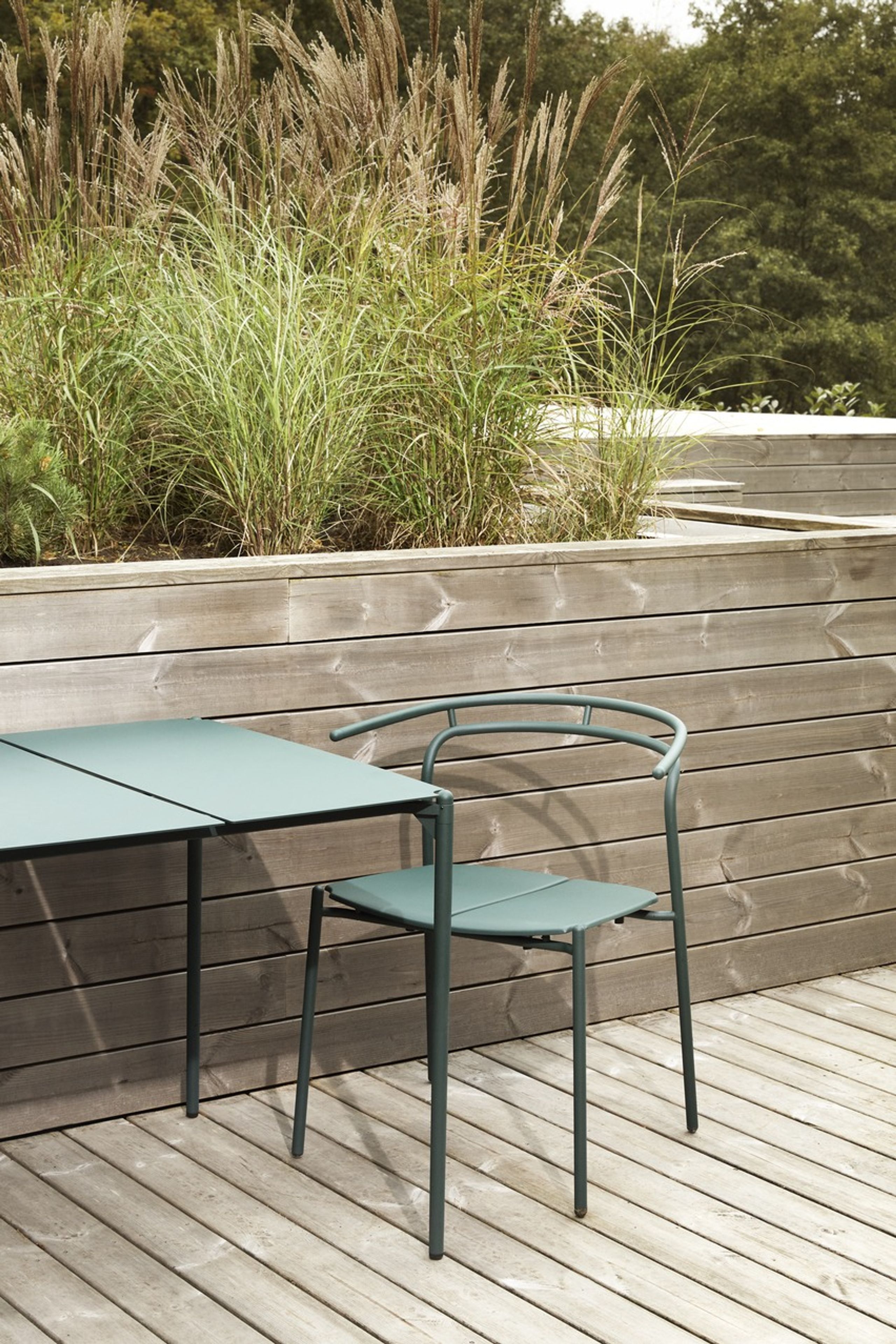 AYTM - Chair - NOVO dining chair - Forest