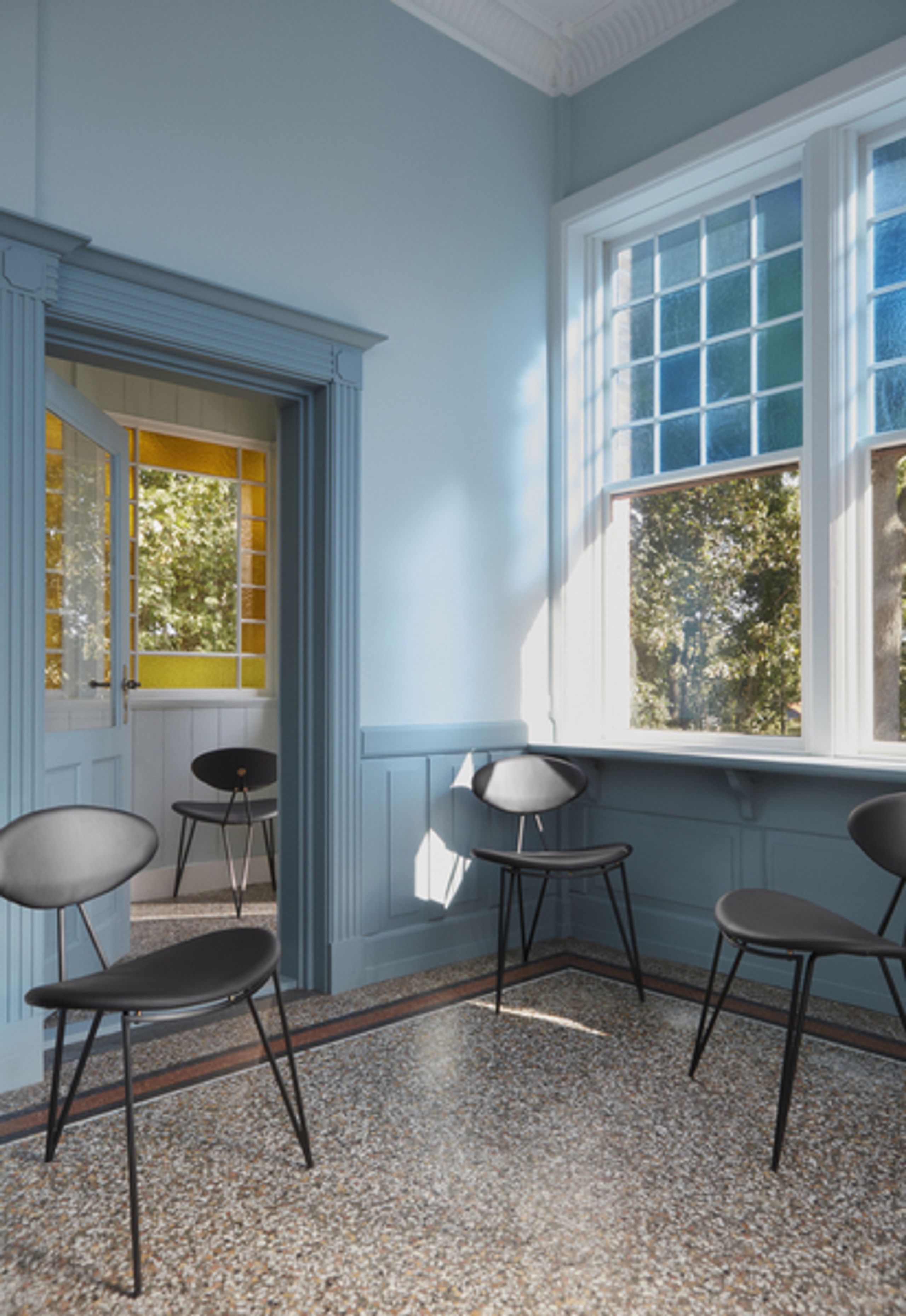 AYTM - Stoel - Semper Dining Chair - Black