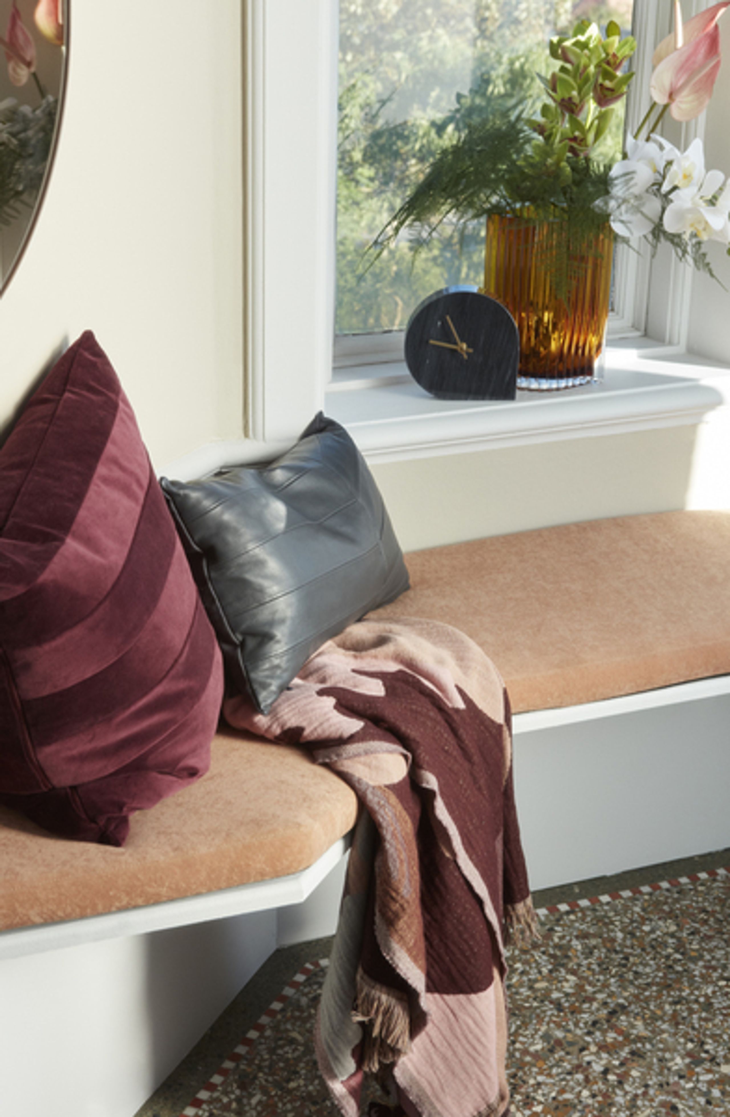 AYTM - Clock - Stilla Clock - Black