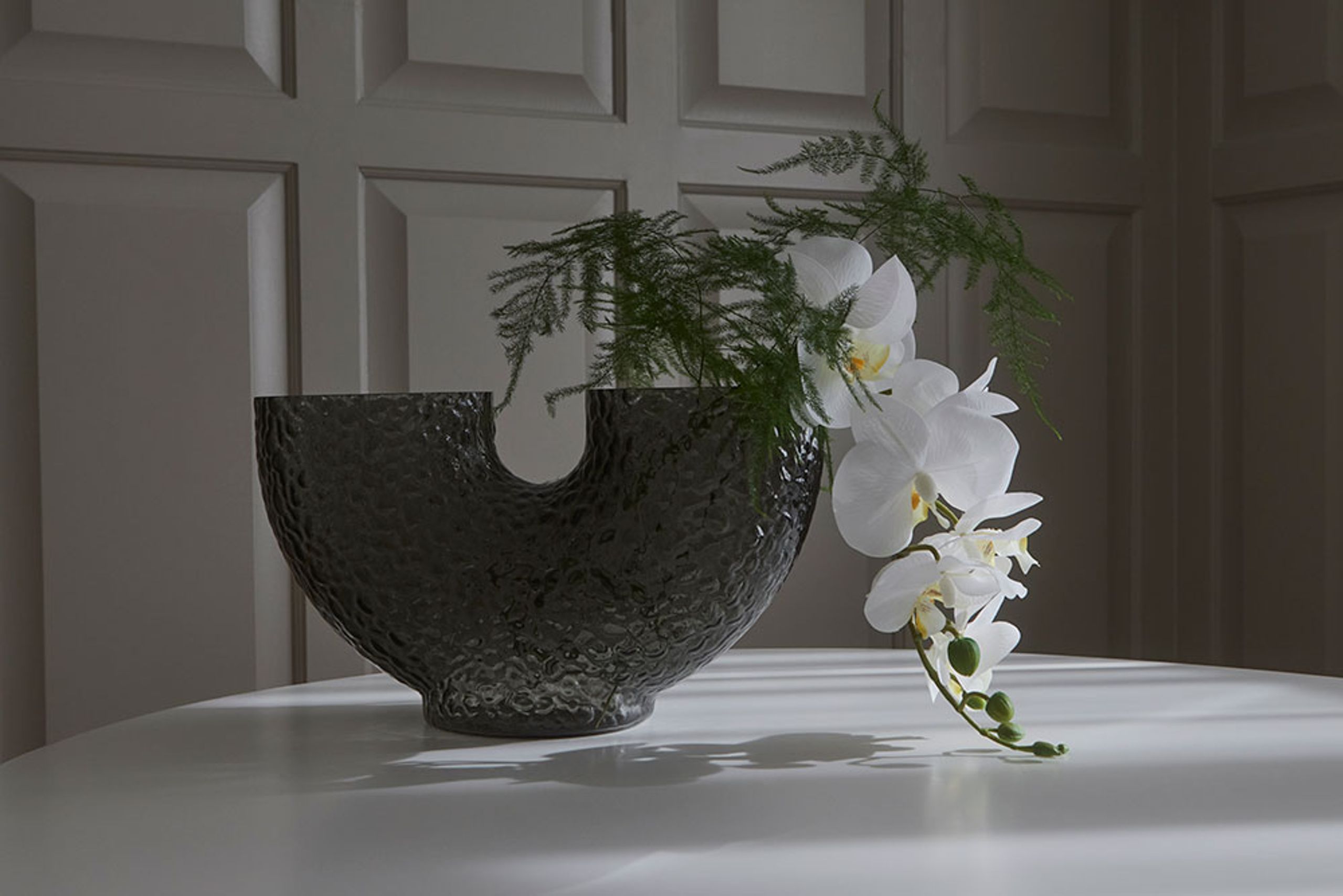 AYTM - Vase - ARURA Vase - Black Large