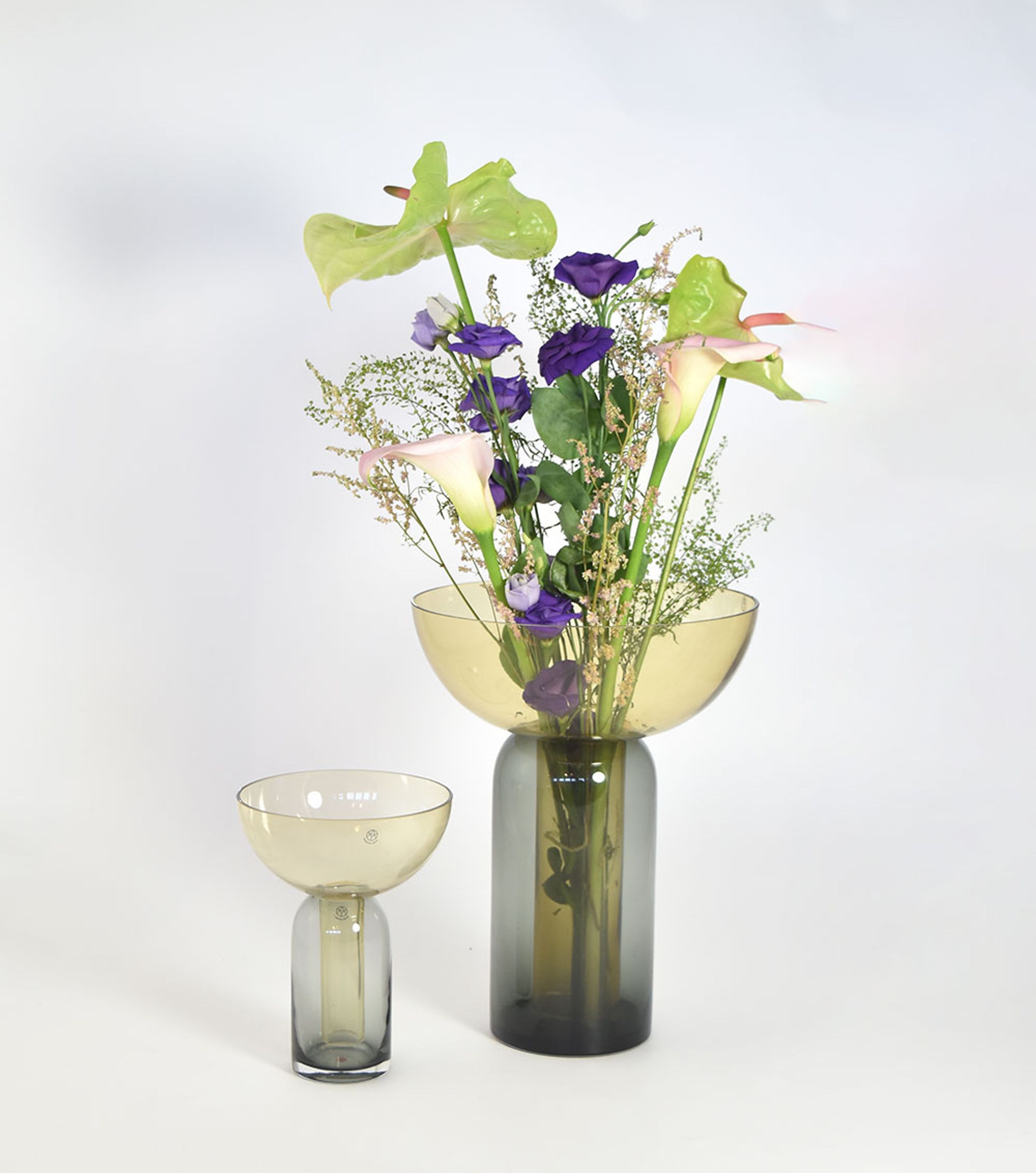 AYTM - Jarrón - Torus glass vase - Small - Black/Rose