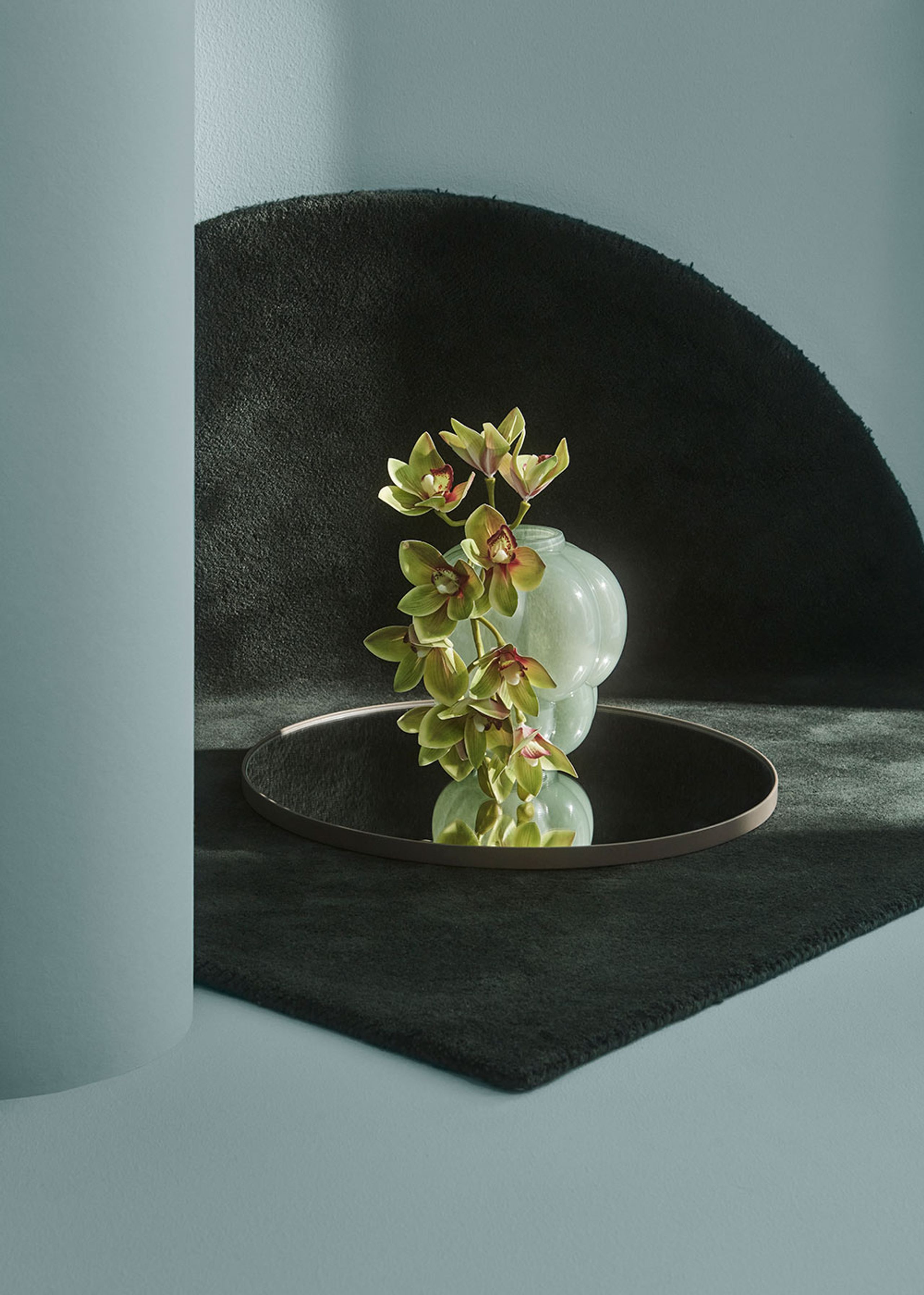 AYTM - Vase - UVA glass vase - Large - Pastel Green