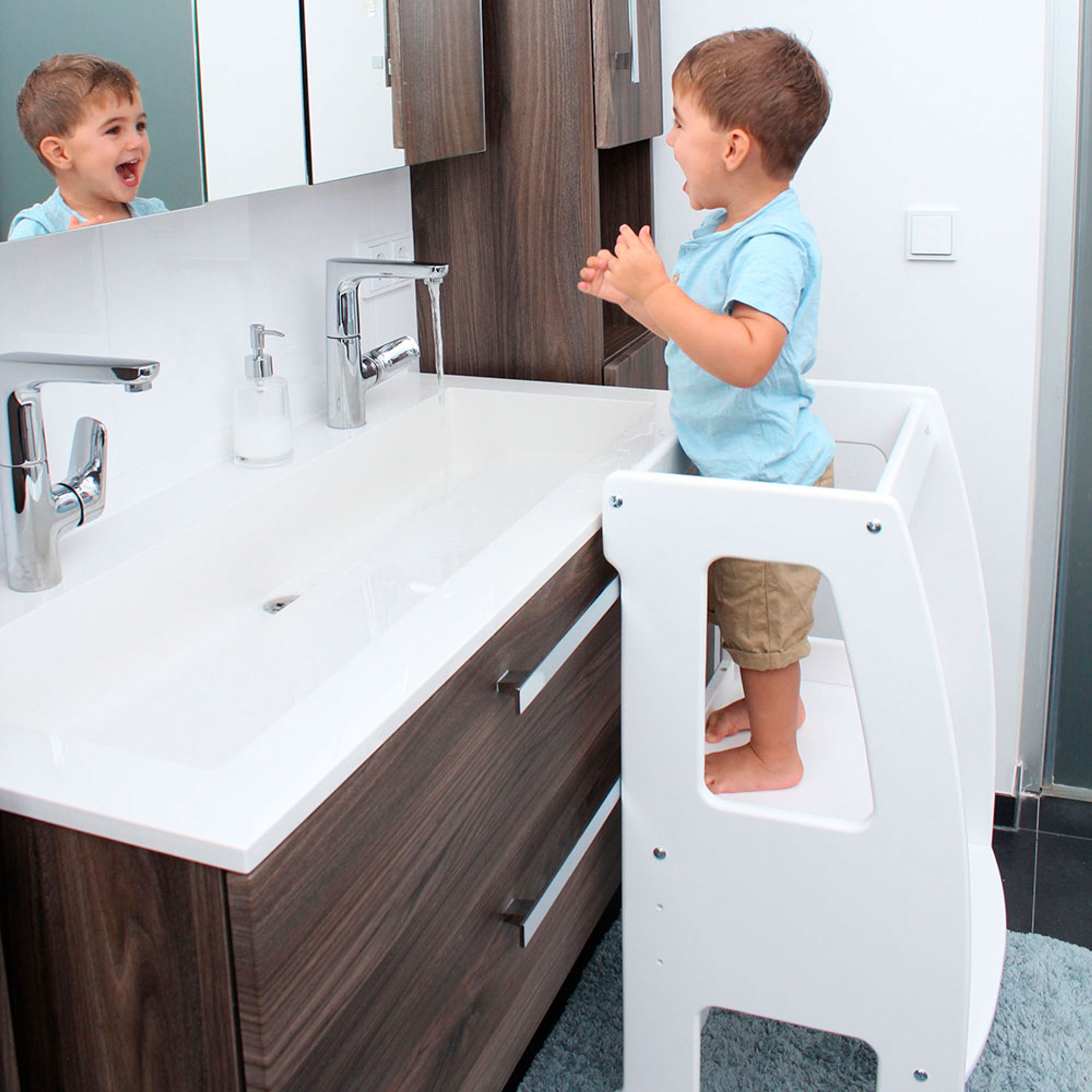 Babybay - Children's stool - Learning Step Stool Littlefoot - Natural Varnished