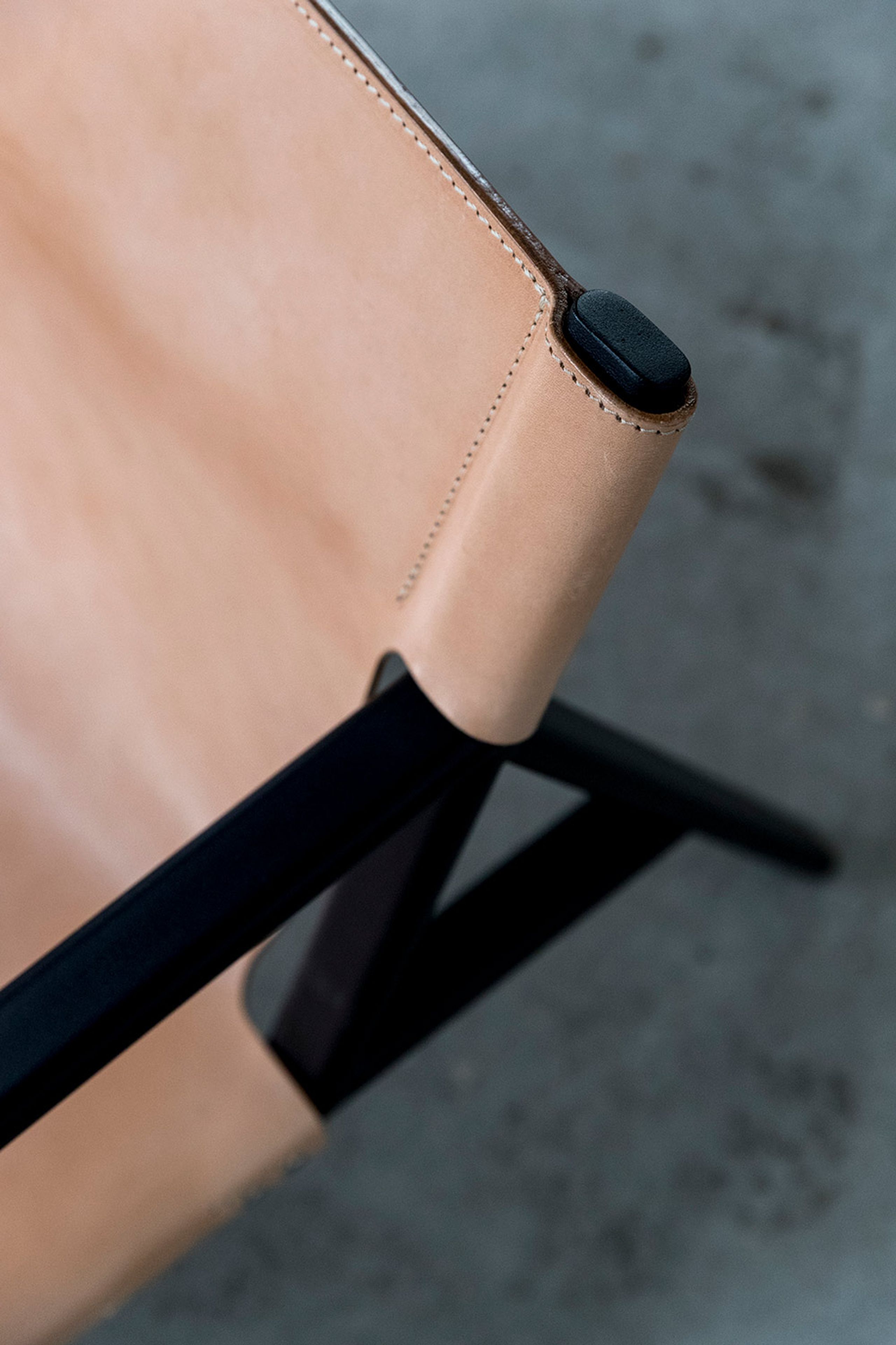 Bent Hansen - Armchair - Tension Lounge Chair - Black leather