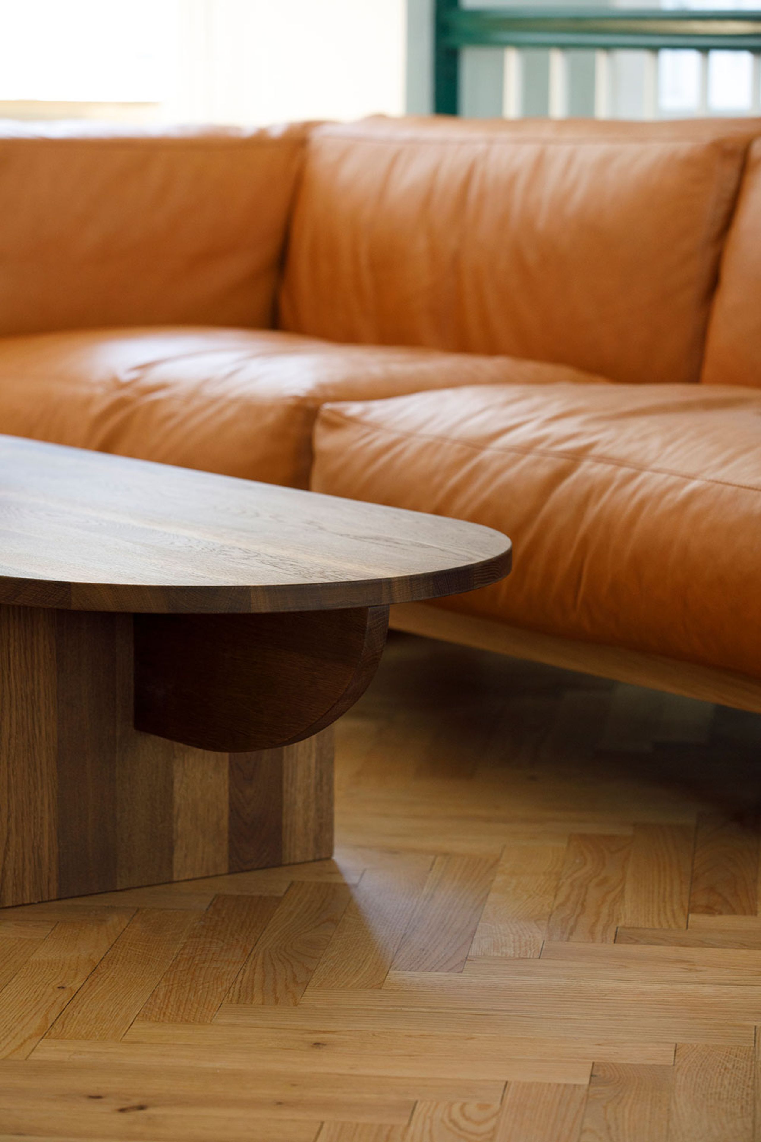 Bernstorffsminde - 3-Personen-Sofa - Frame 3 Seater Sofa - Standard Leather - Black