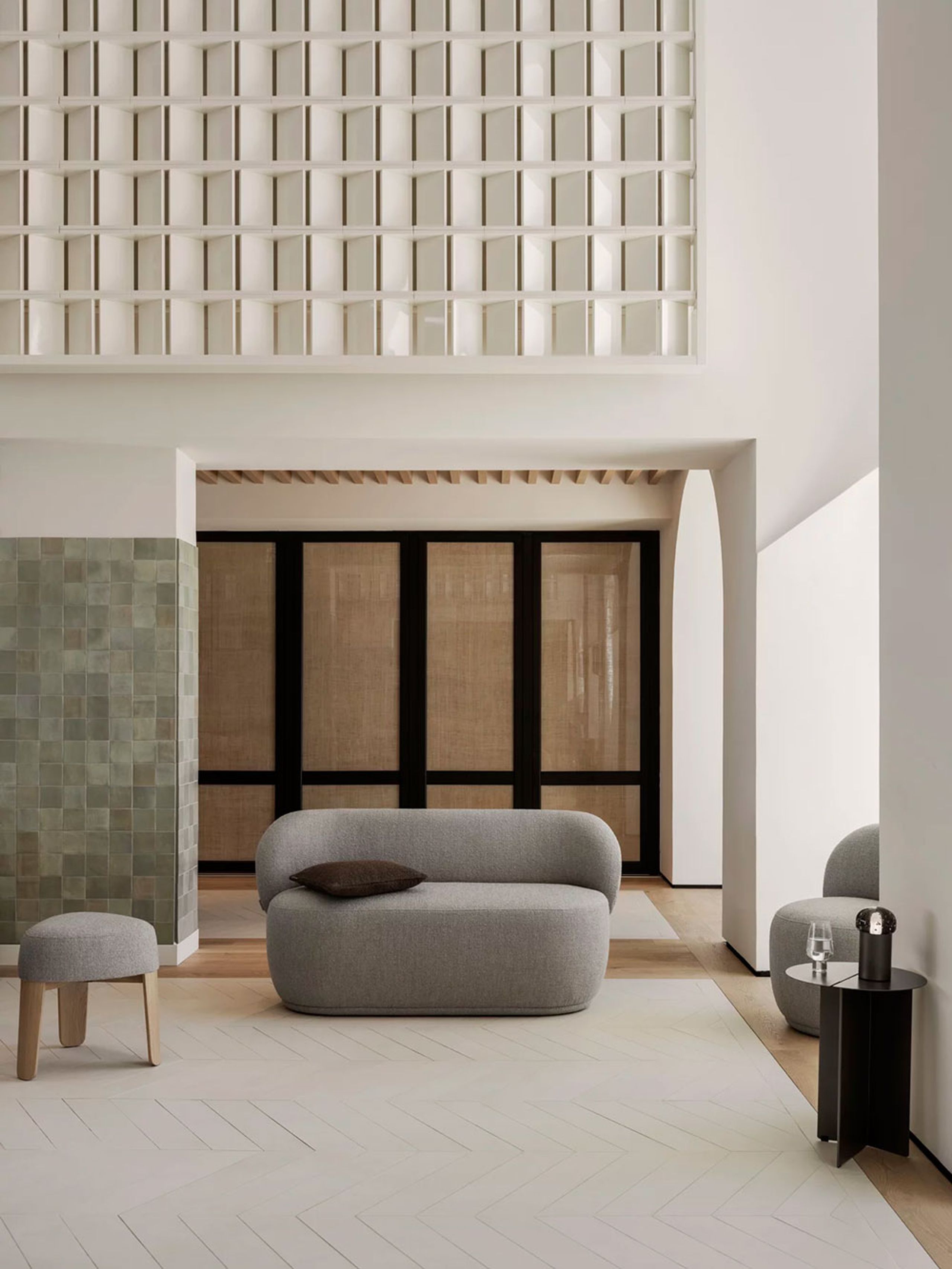 Blomus - Stolička - KUON Stool - Desert - Black