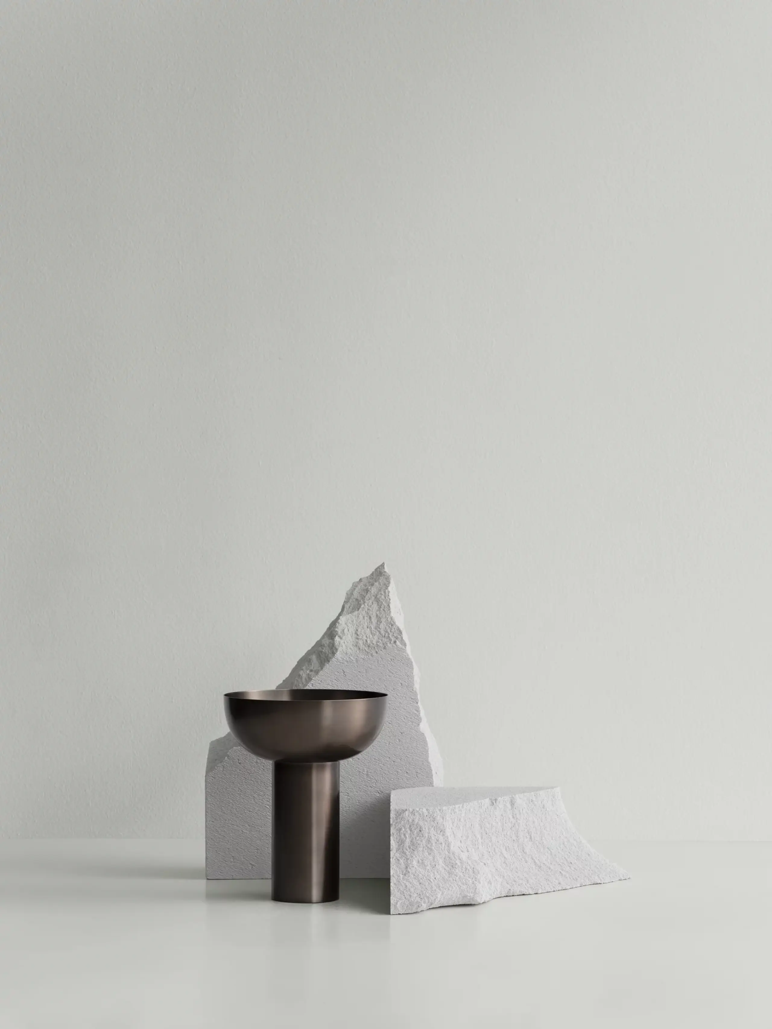 Blomus - Vase - Miyabi Vase - Burned Metal