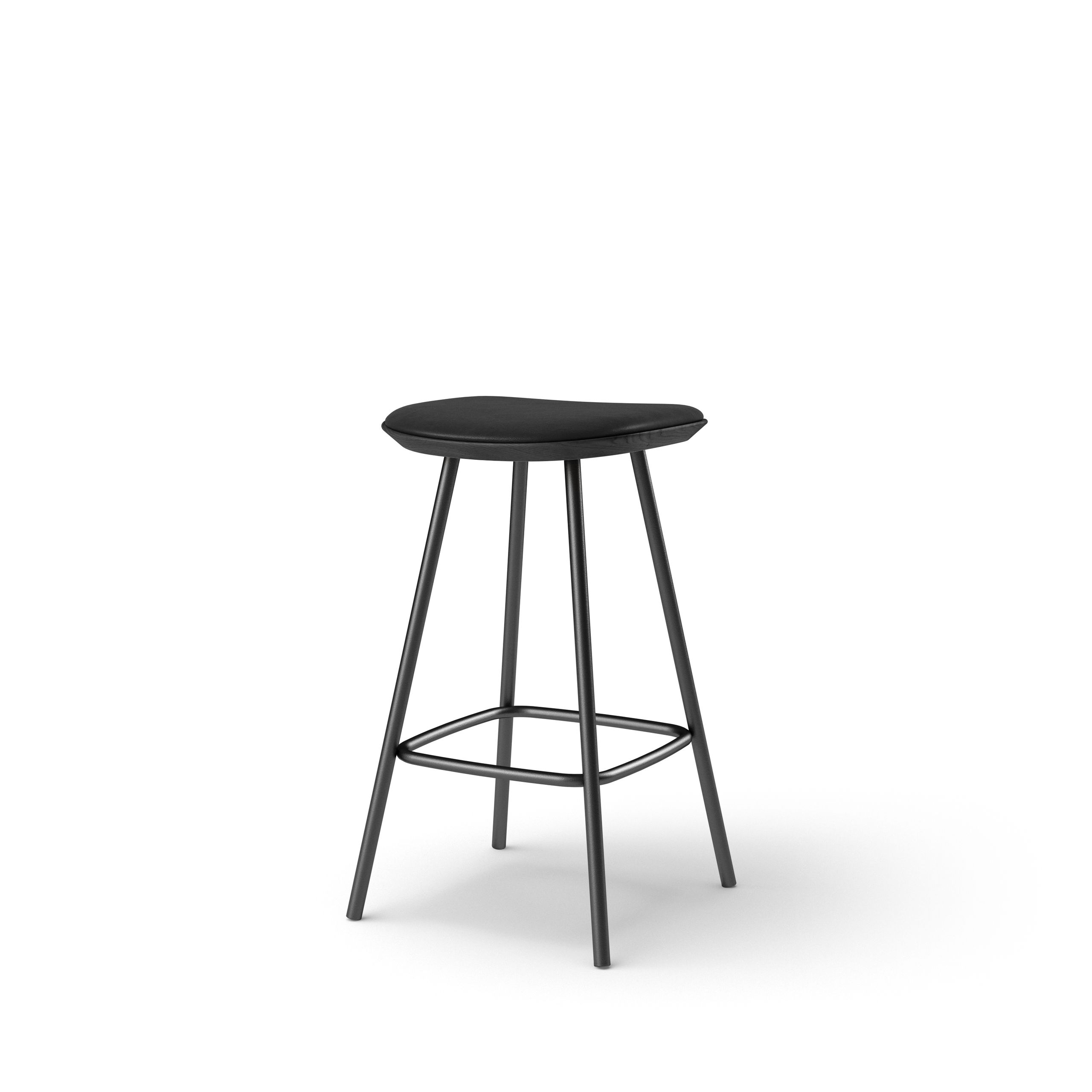 Brdr. Krüger - Barstol - Pauline Barstol 65 cm med sort metalstel - Eg Sortmalet - Savanne, Black Læder - 30314