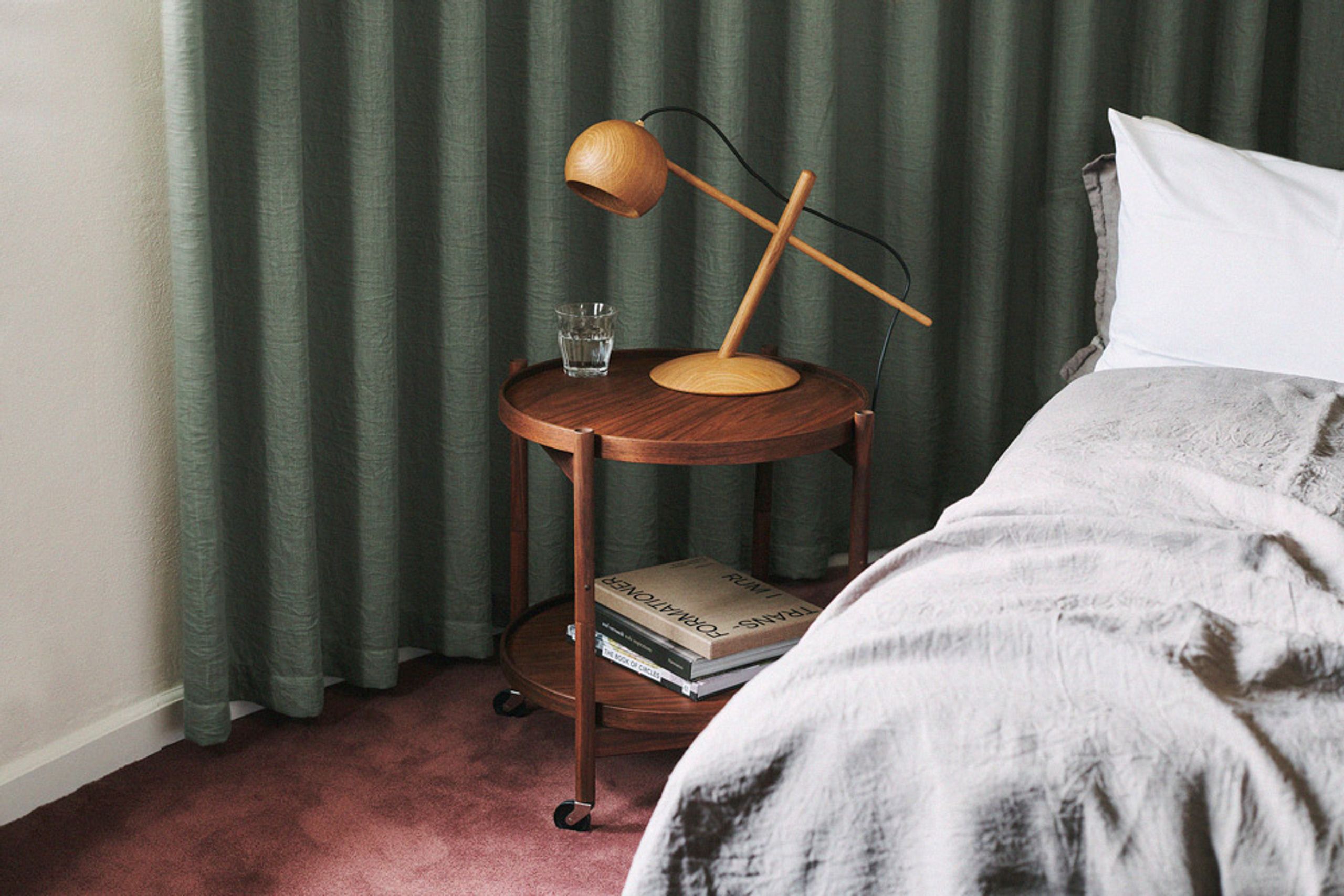 Brdr. Krüger - Bord - Bølling Bakkebord 60 / Olieret Eg - LEAF - Light Green/Dark Green