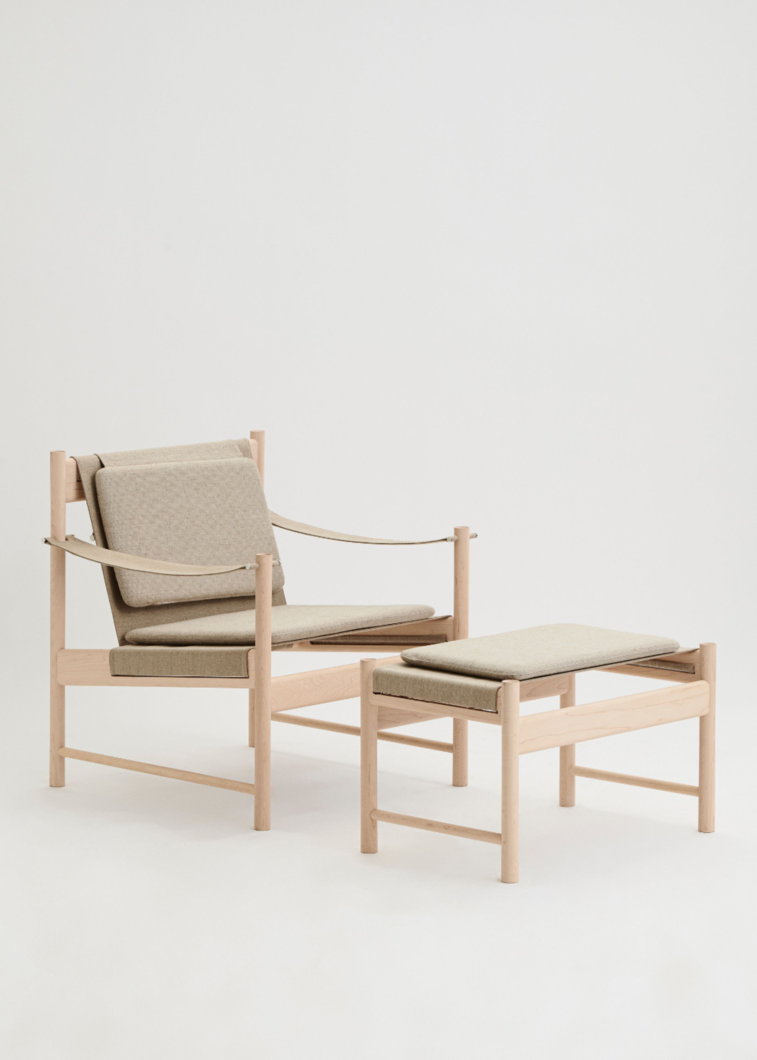 Brdr. Krüger - Lounge chair - Hans Bølling Lounge Chair - Maple White Oiled - Canvas
