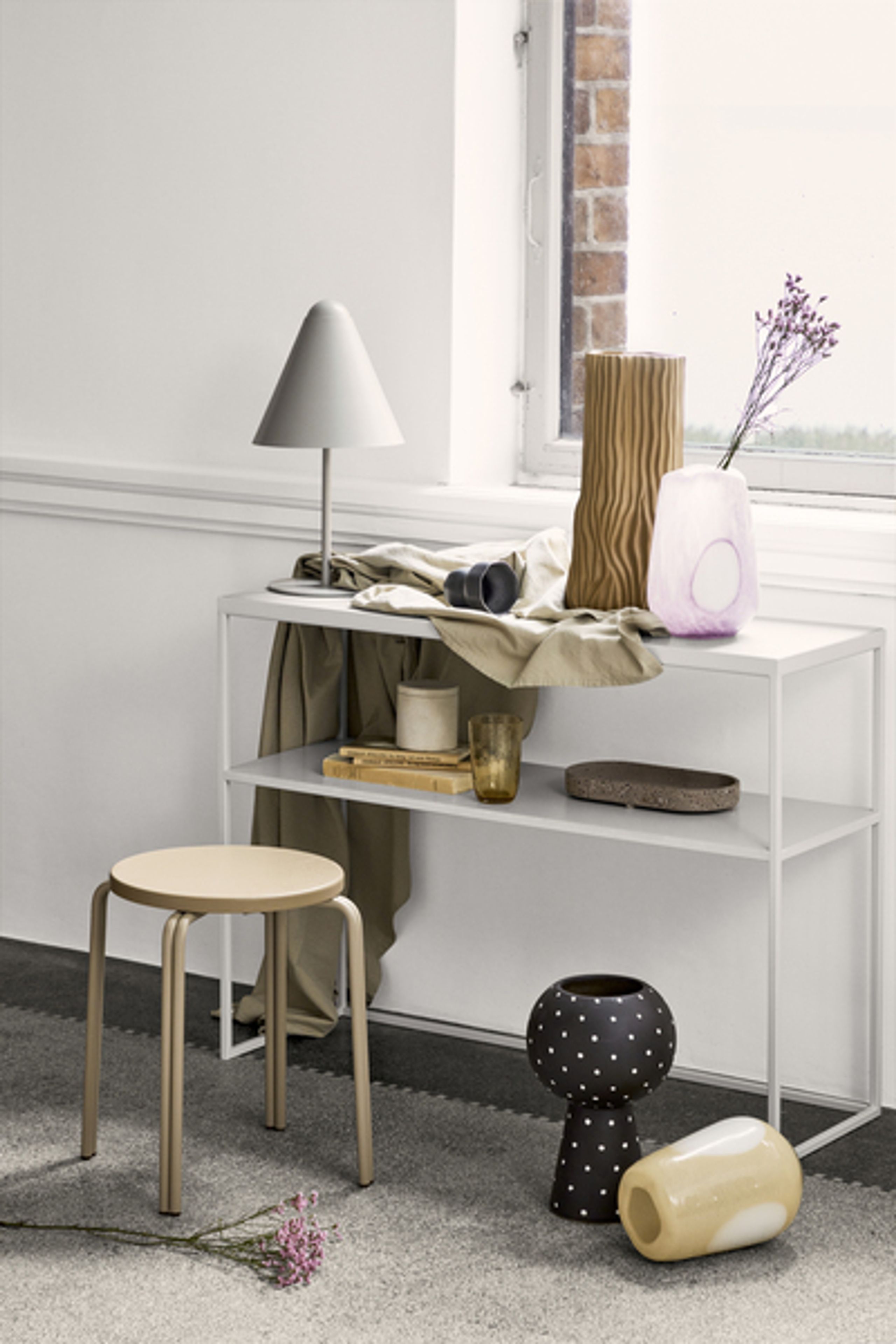 Broste CPH - Glass - Hammered Glass - Amber - 33,5 cl