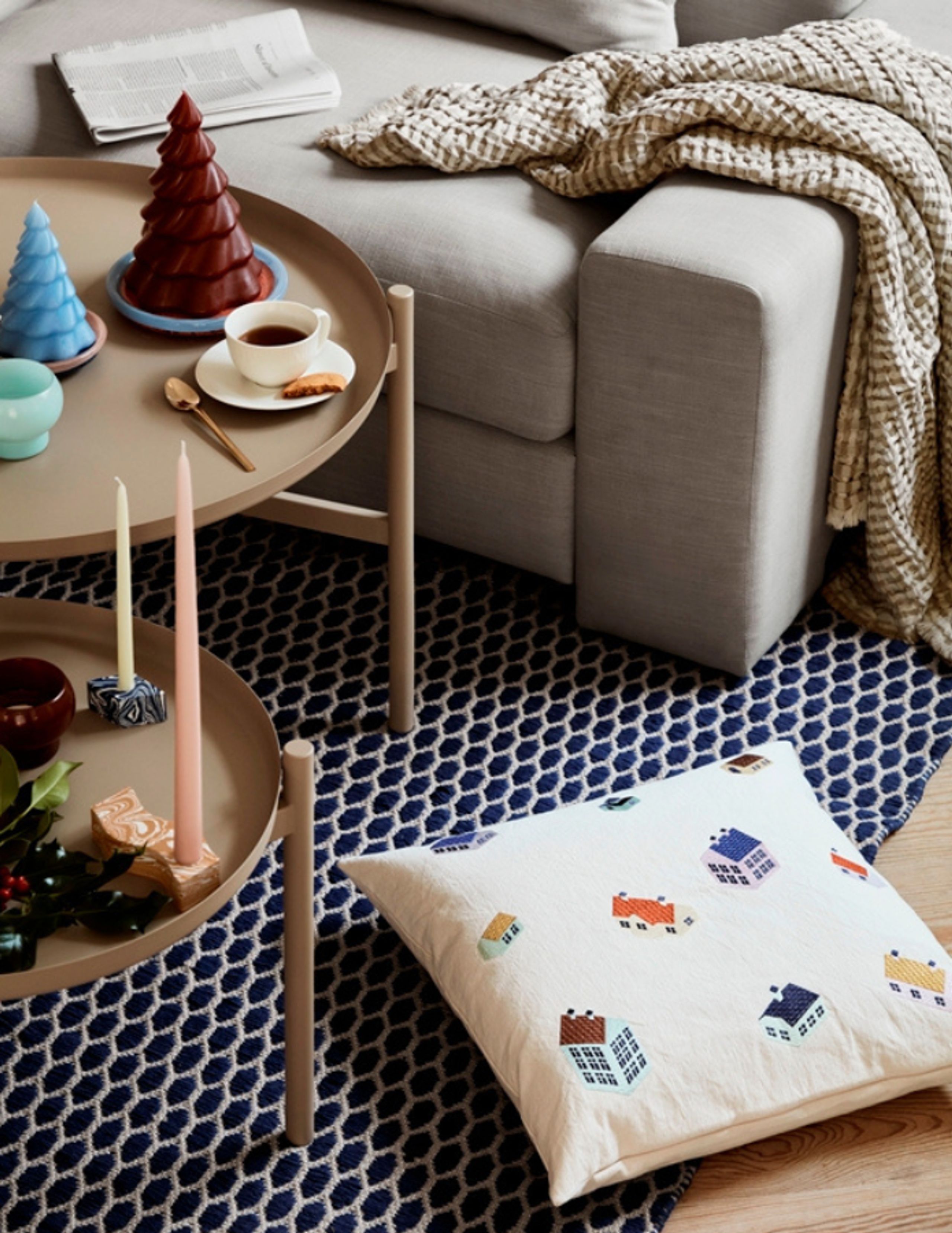 Broste CPH - Candle tray - Lysfad 'Hula' Glas - Intense Blue/Pale Blush - Small