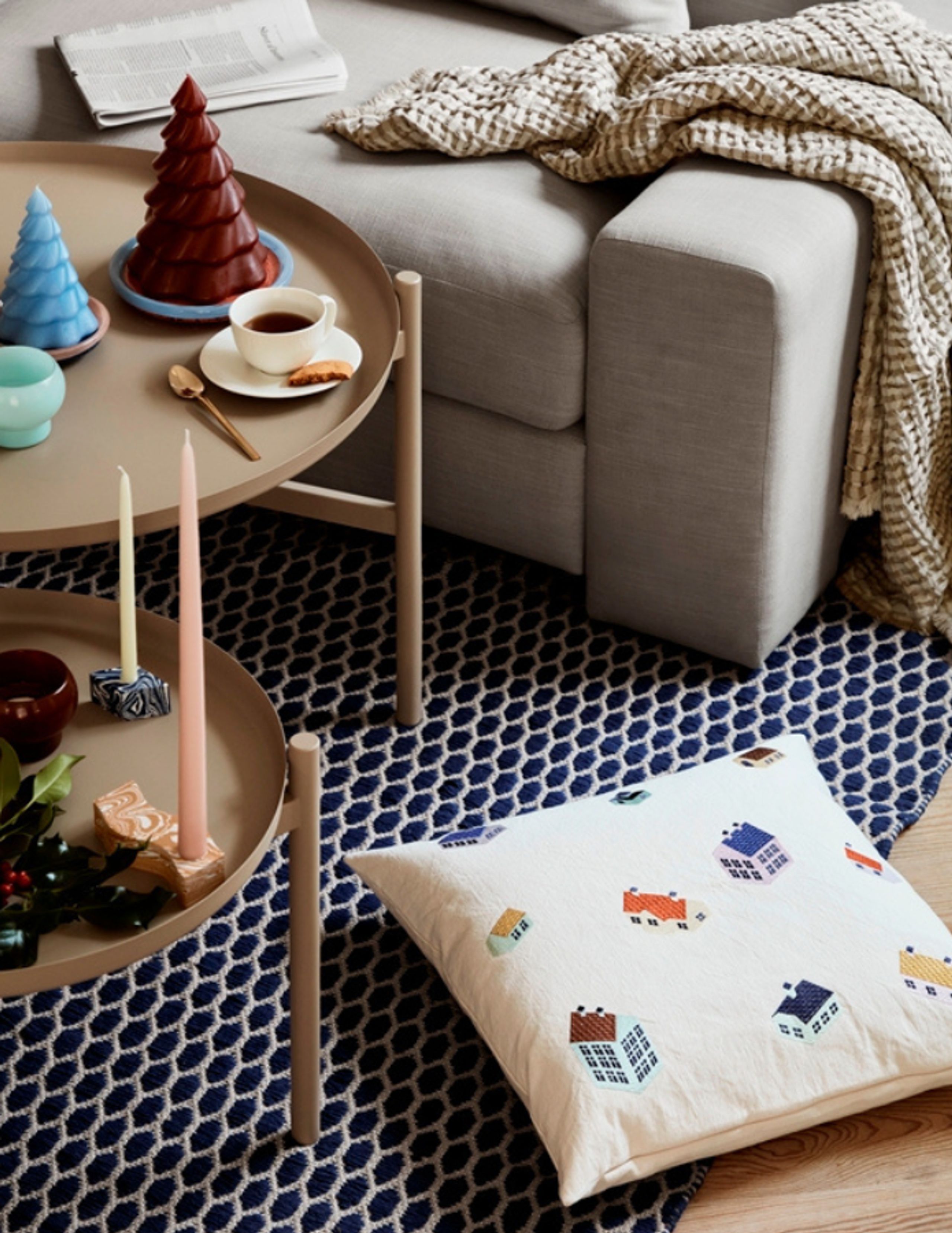 Broste CPH - Lysfad - Lysfad 'Hula' Glas - Pumpkin Orange/Pigeon Blue - Large