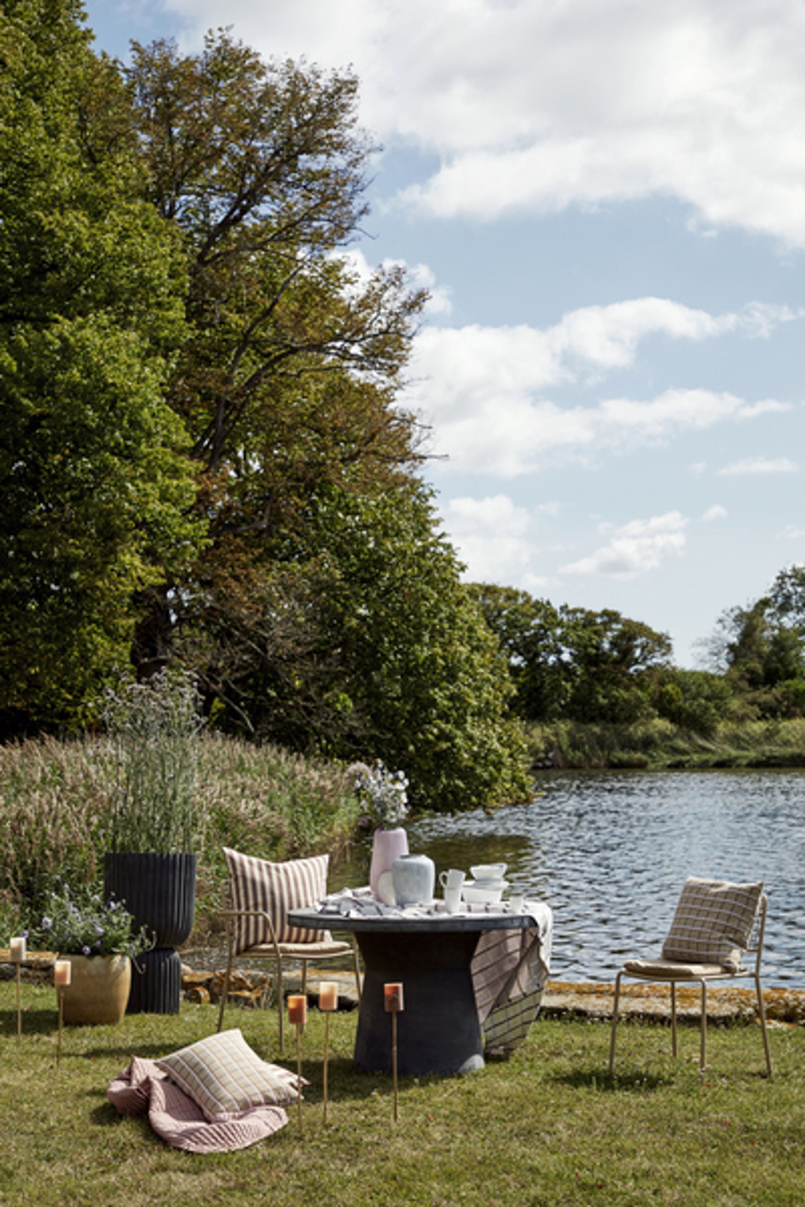 Broste CPH - Bowl - Bowl - Porridge M / Poured spout - Small