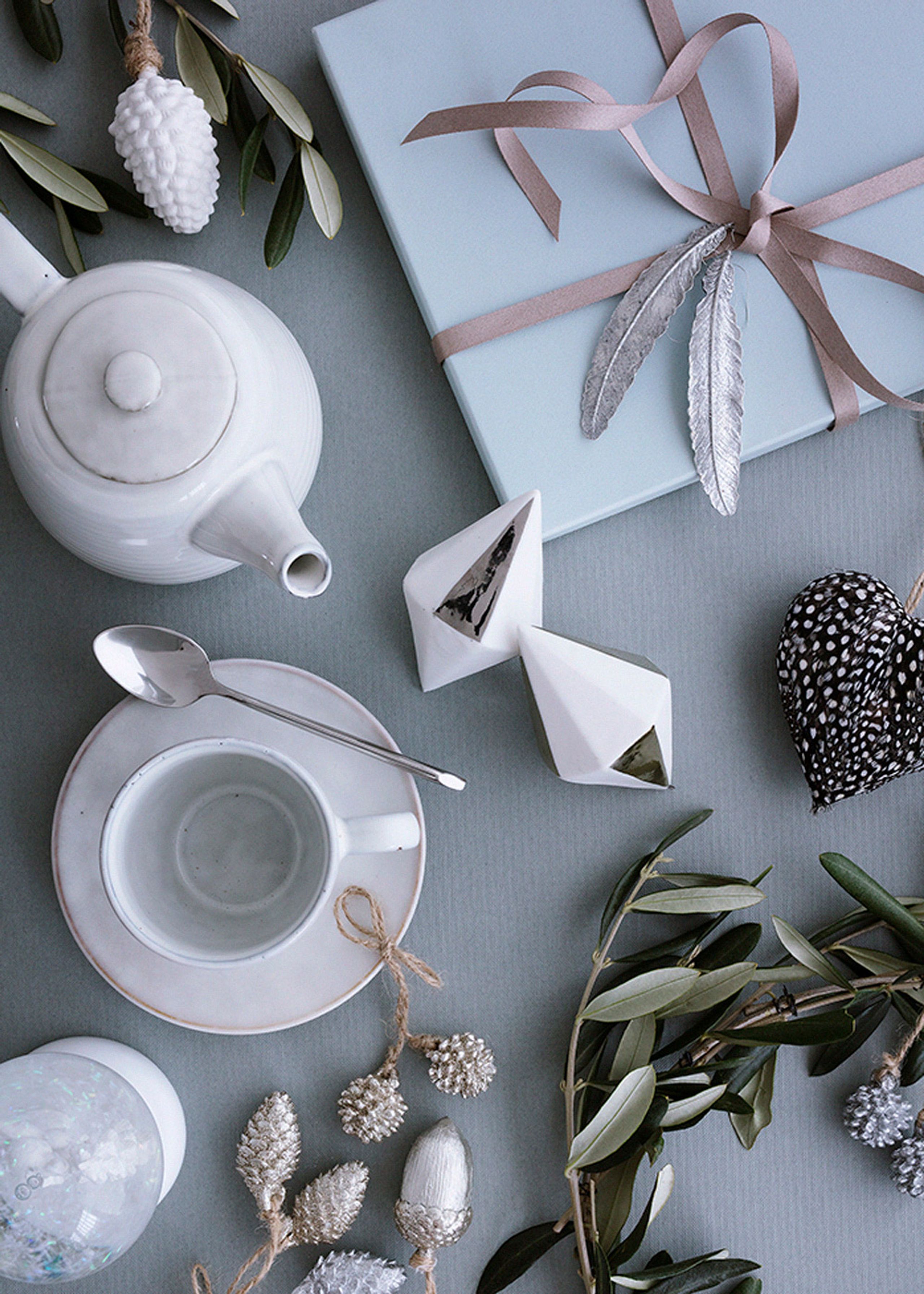 Broste CPH - Salute - Nordic Sand - Serving Bowls - Serving Bowl / no.2 - Large