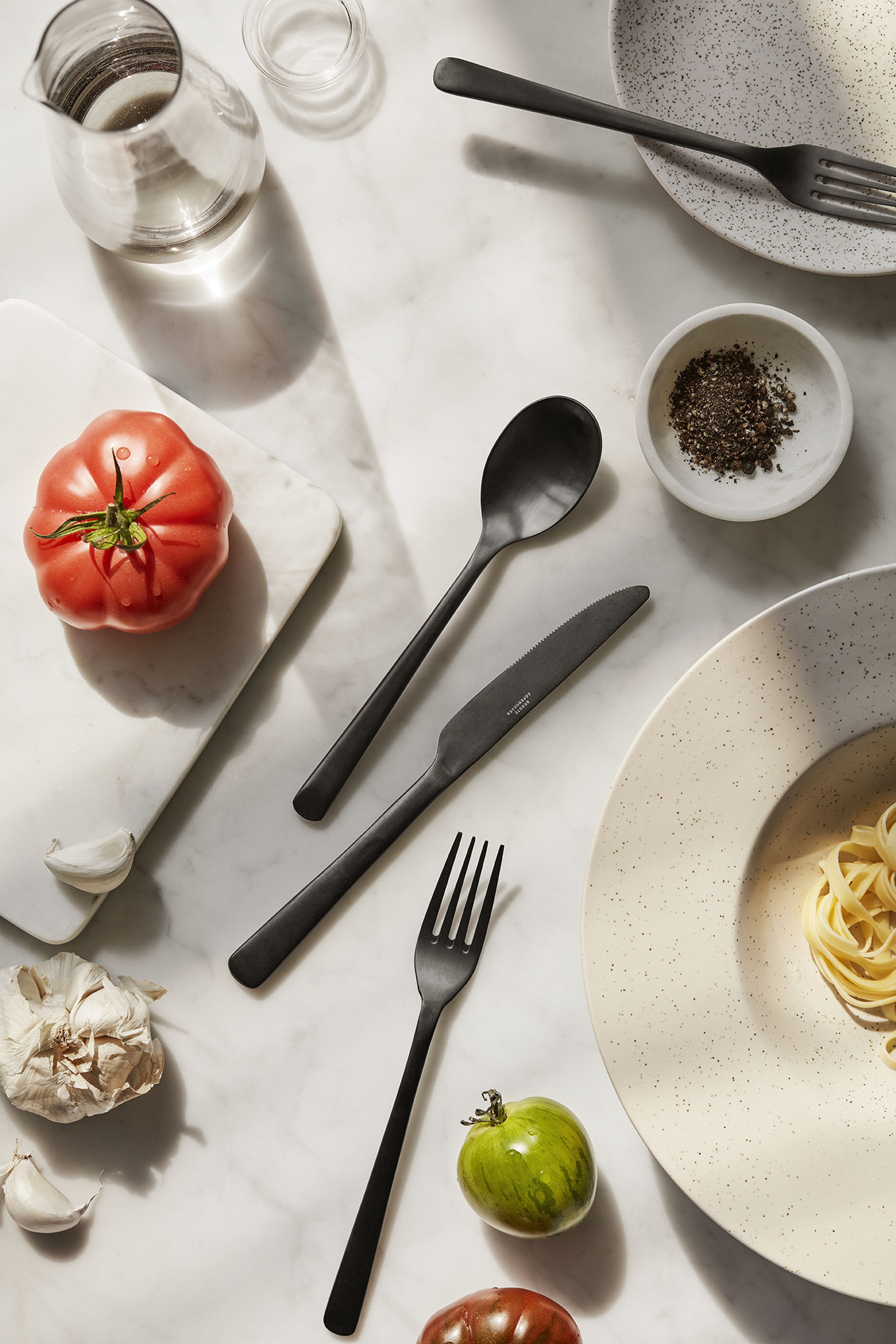 Broste CPH - Tallerken - Deep Pasta Plate / Nordic Vanila - Cream With Grains Col. Vary