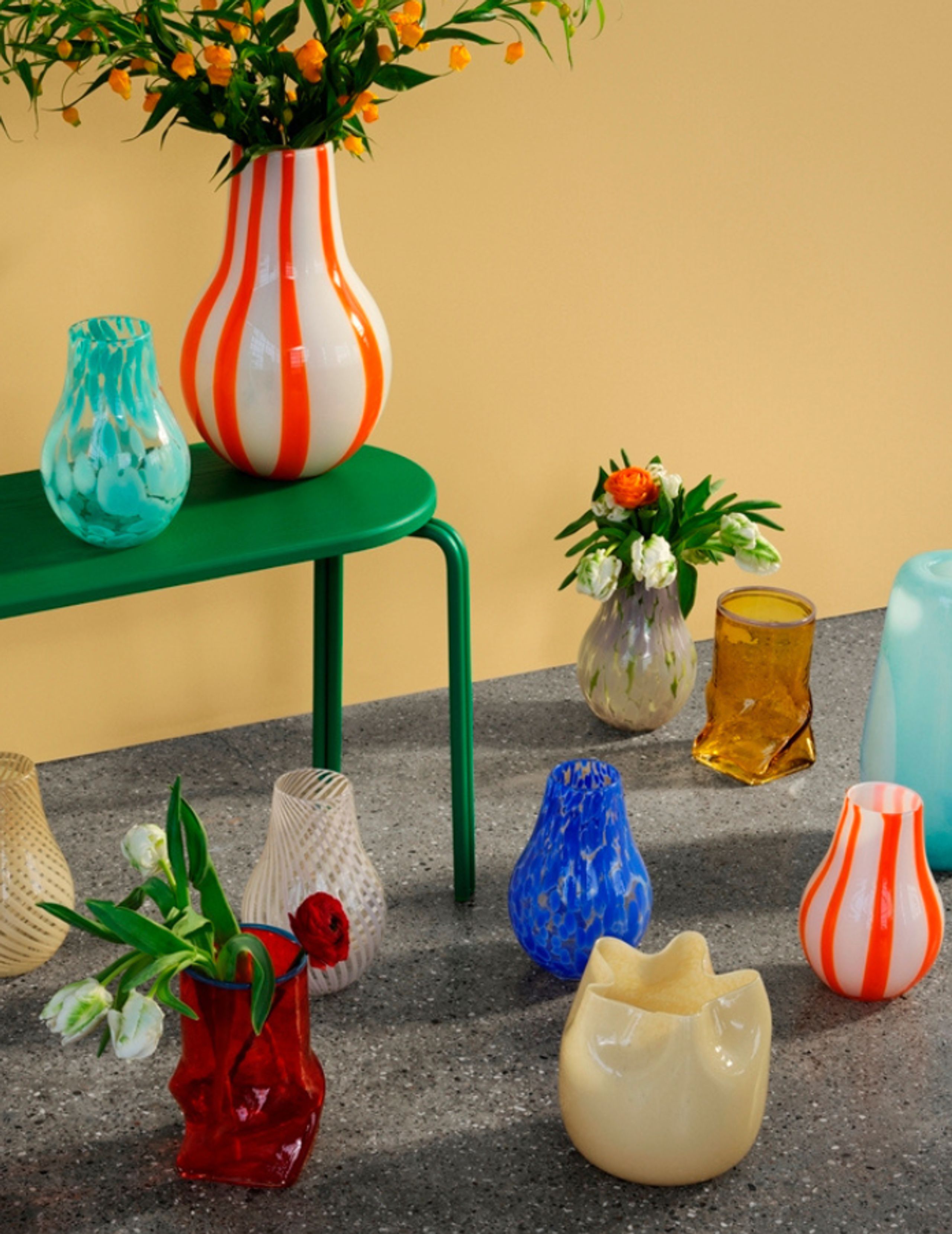 Broste CPH - Vase - Vase 'Ellen' Mundblæst Glas - Red/Pigeon Blue