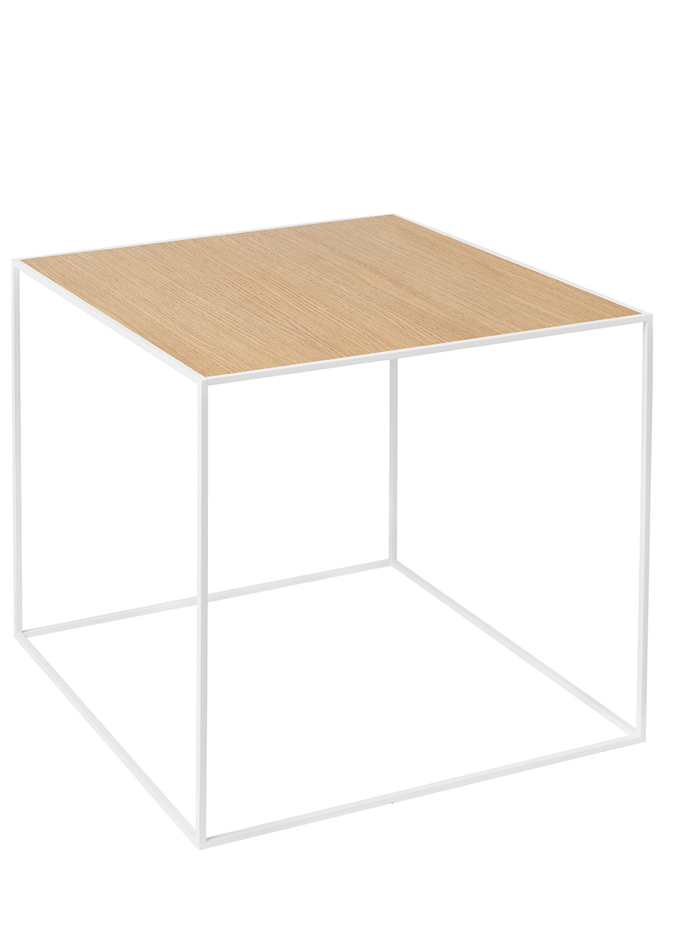 By Lassen - Tisch - Twin 42 - Oak/Brass With White Base