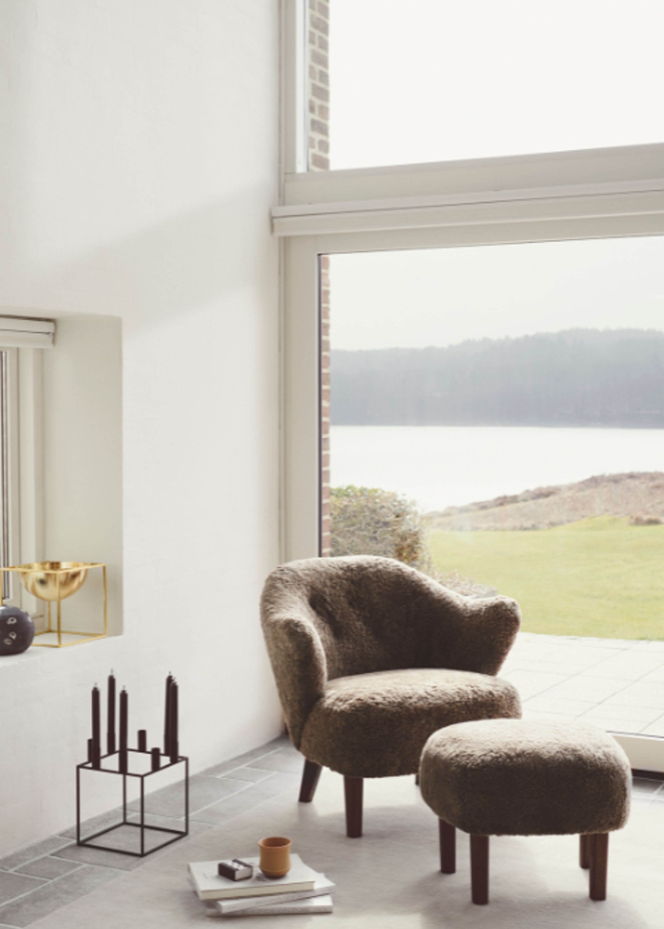 Audo Copenhagen - Podnožka - Ingeborg fodskammel - Fiord 782 / Smoked Oak