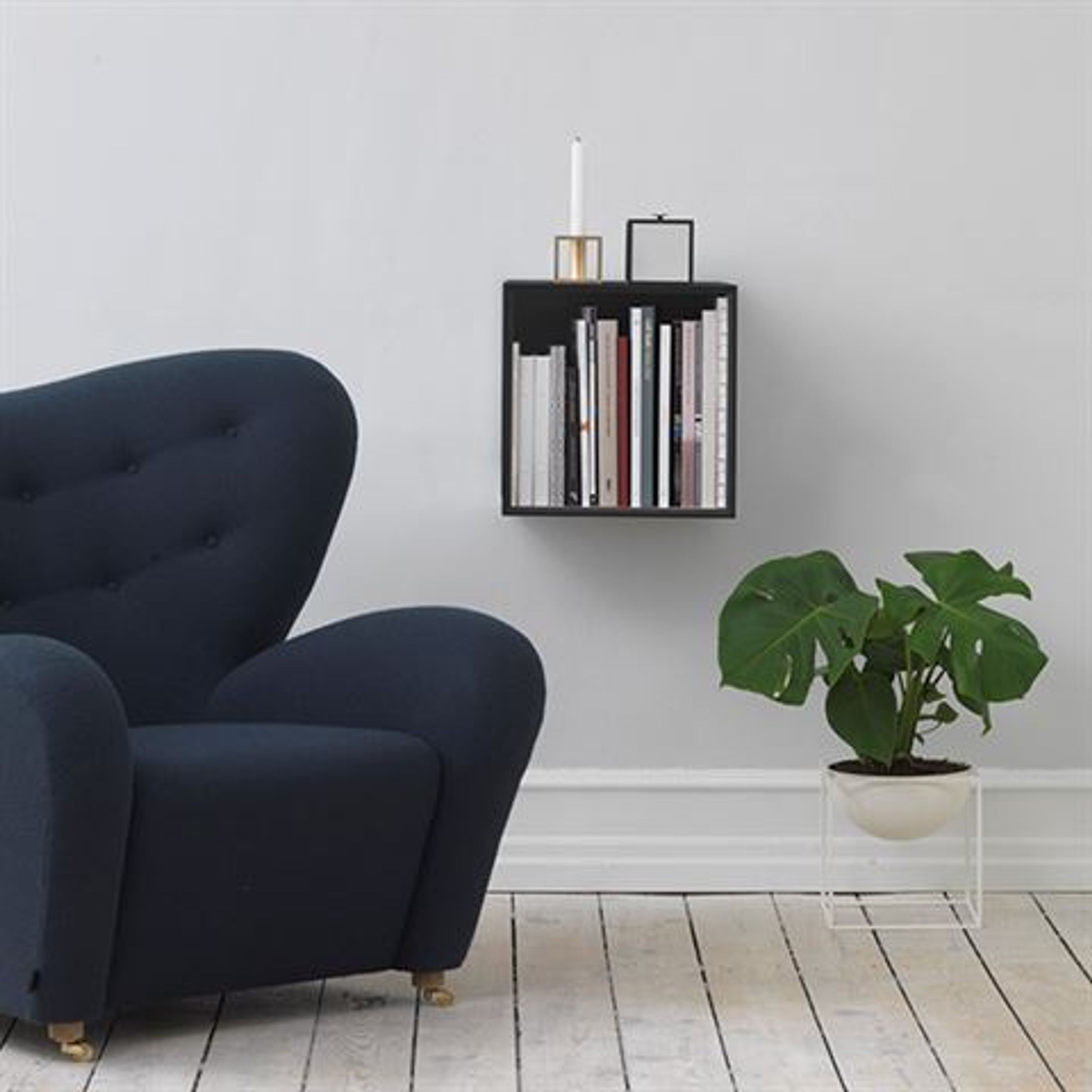 By Lassen - Librería - Frame 35 Ekskl. Låge - Black Stained Ash