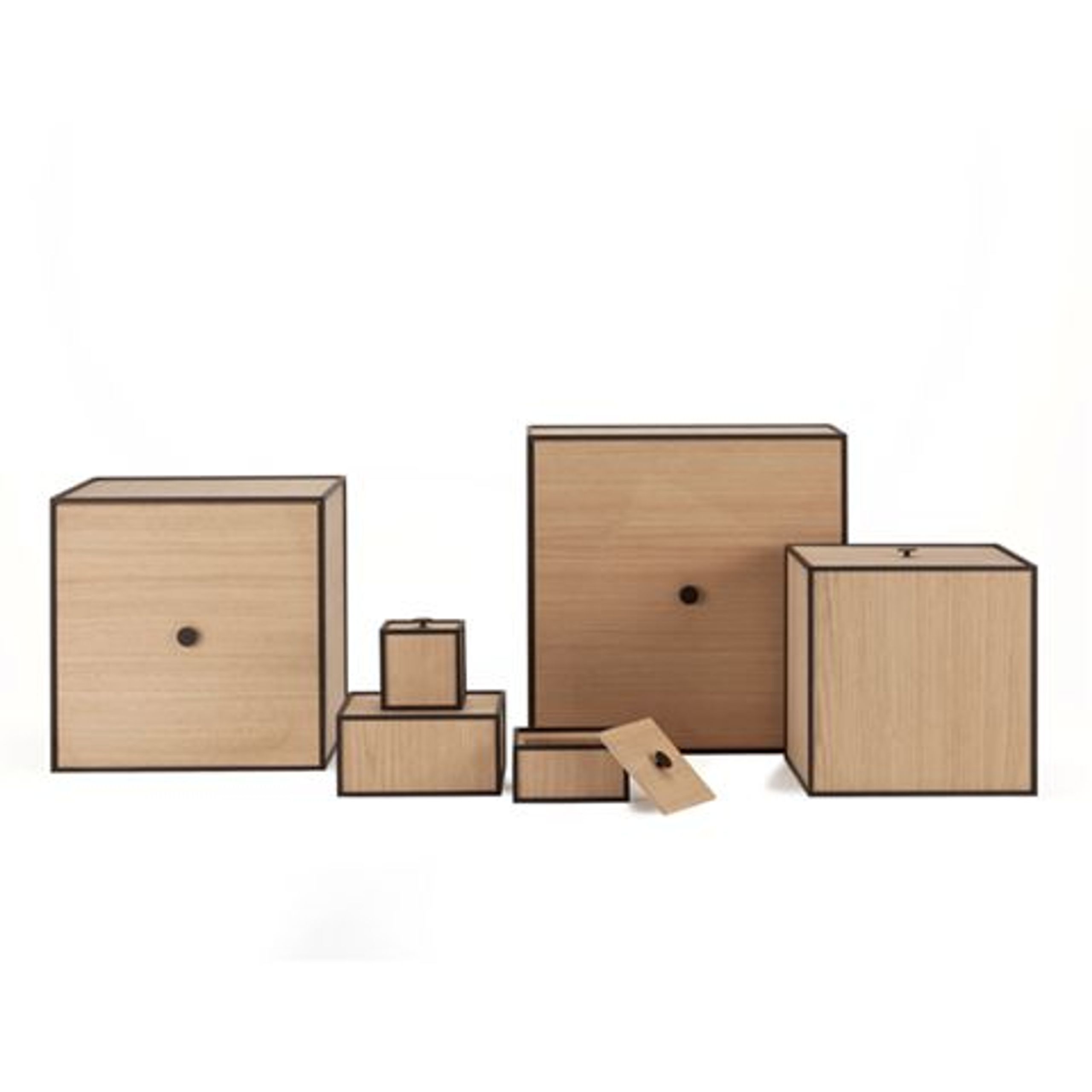 By Lassen - Reol - Frame 35 Låge Og Hylde - Eg Hylde