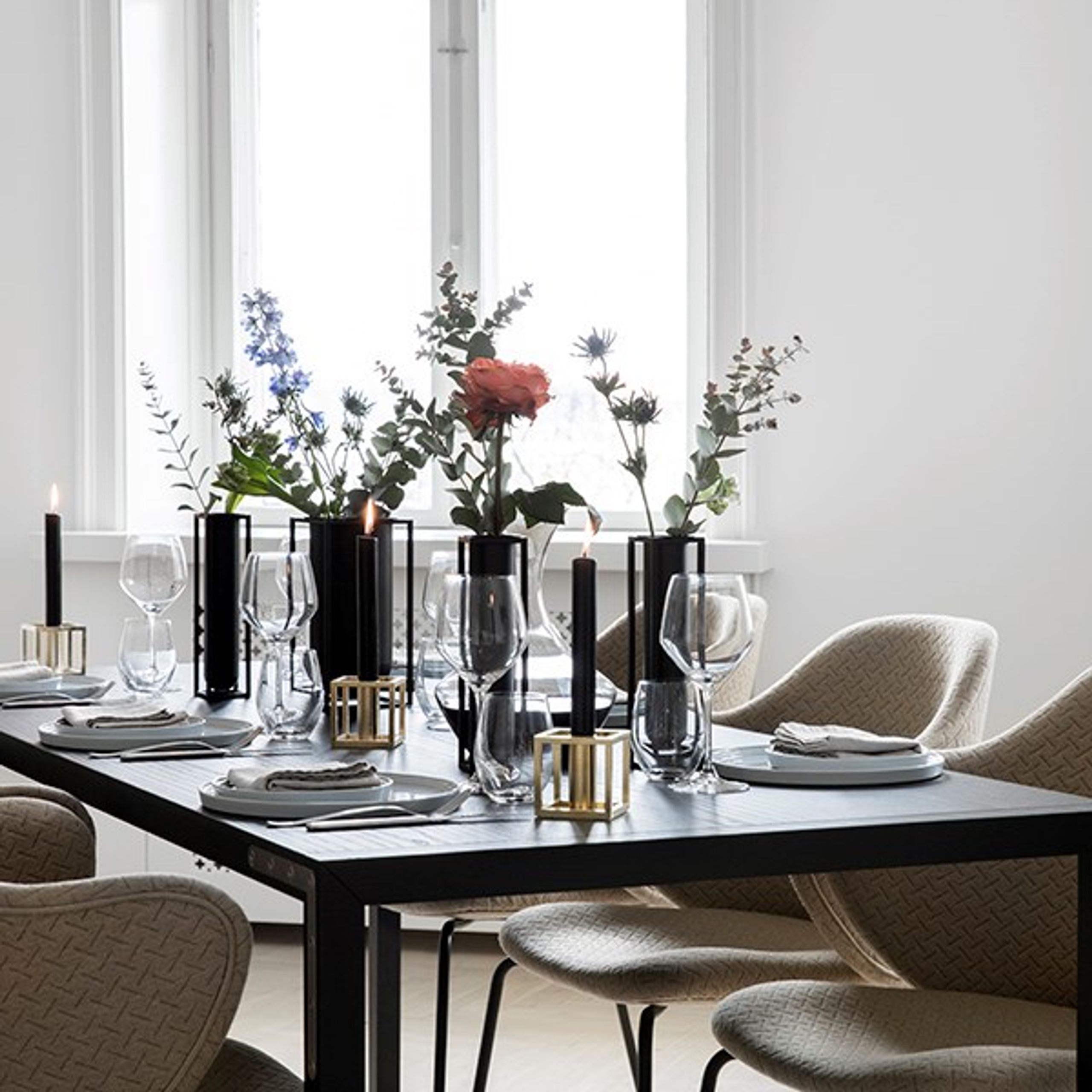 By Lassen - Vase - Kubus Vase - Flora Black