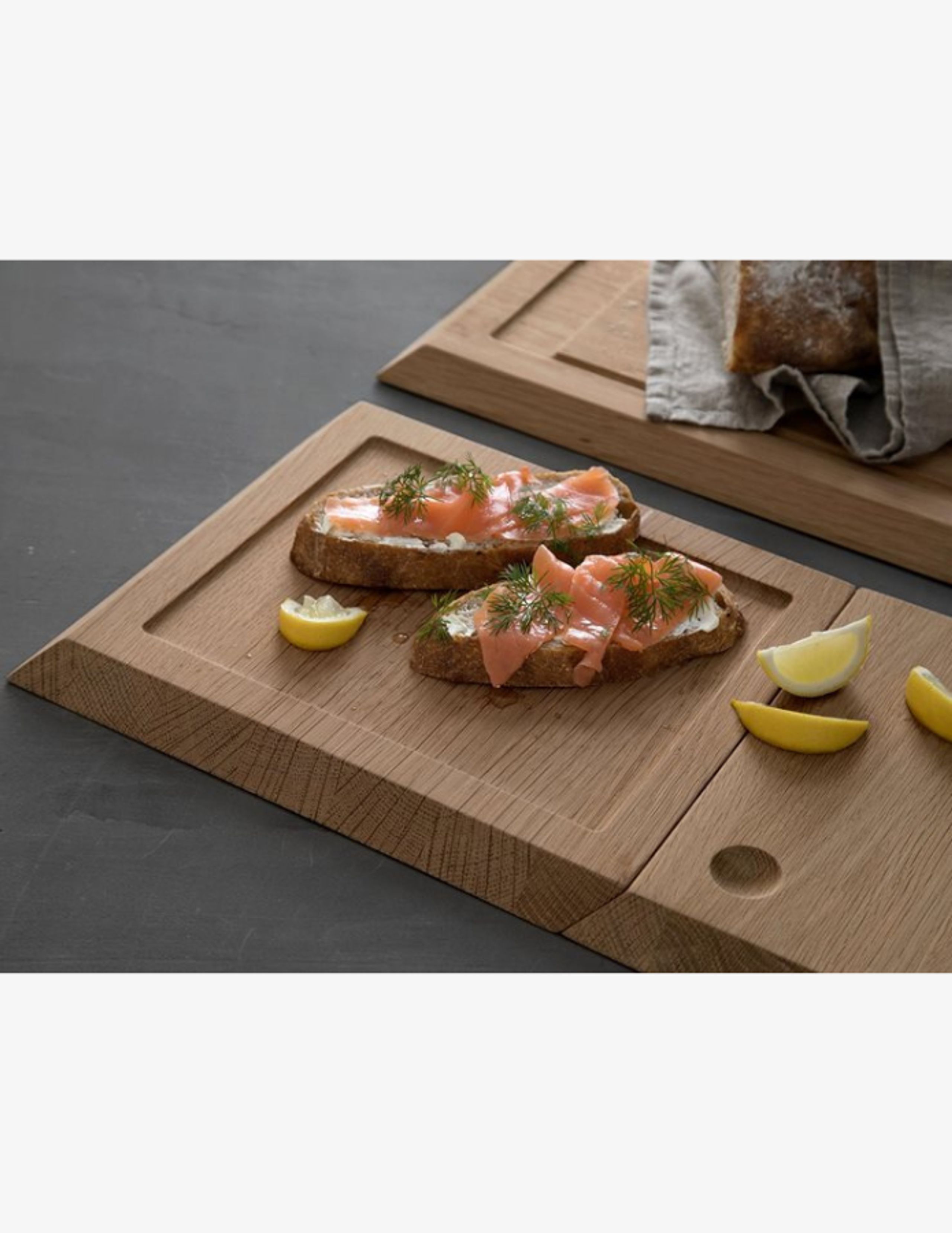 By Wirth - Cutting Board - Cutting Boards - Oak - Medium
