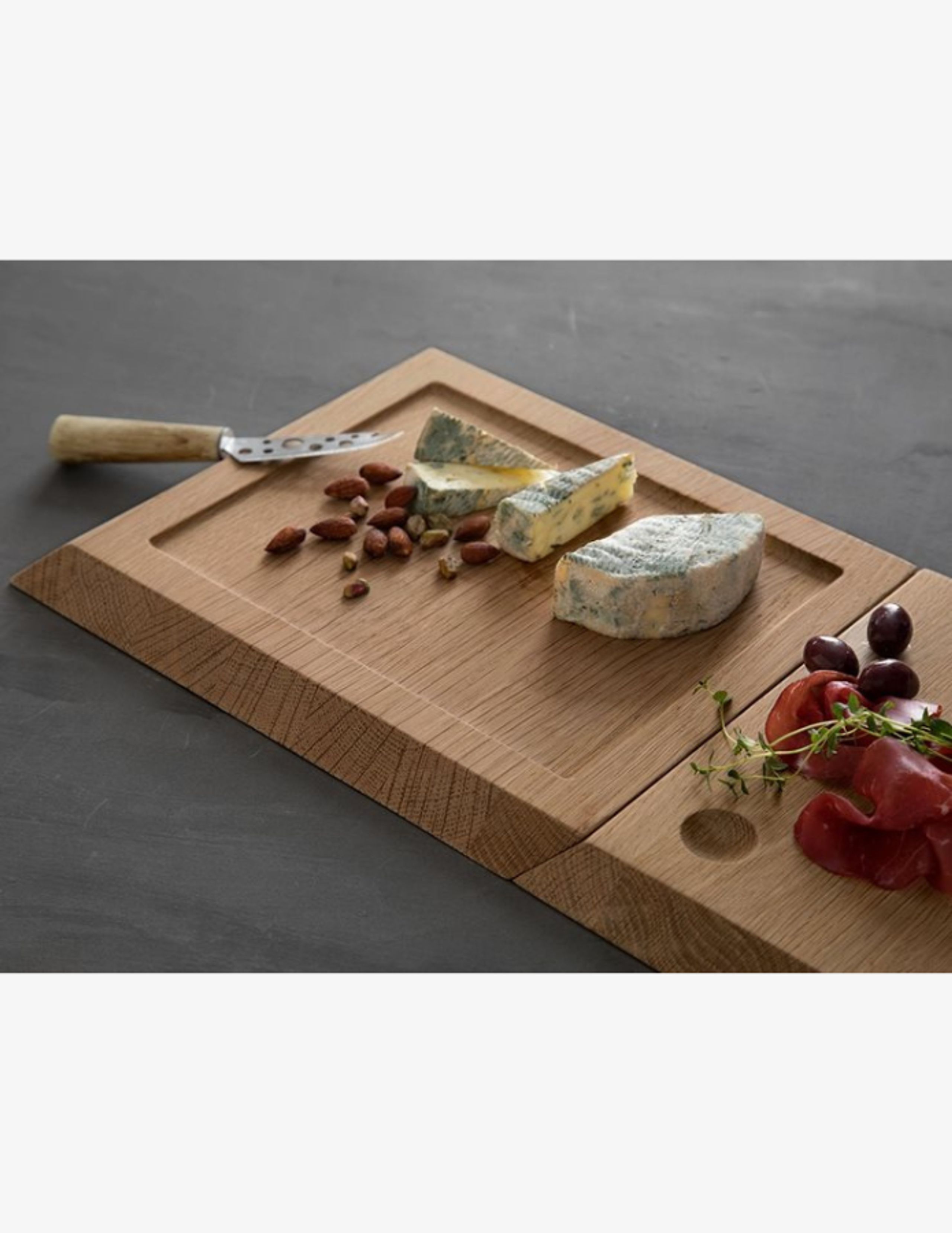 By Wirth - Cutting Board - Cutting Boards - Oak - Medium