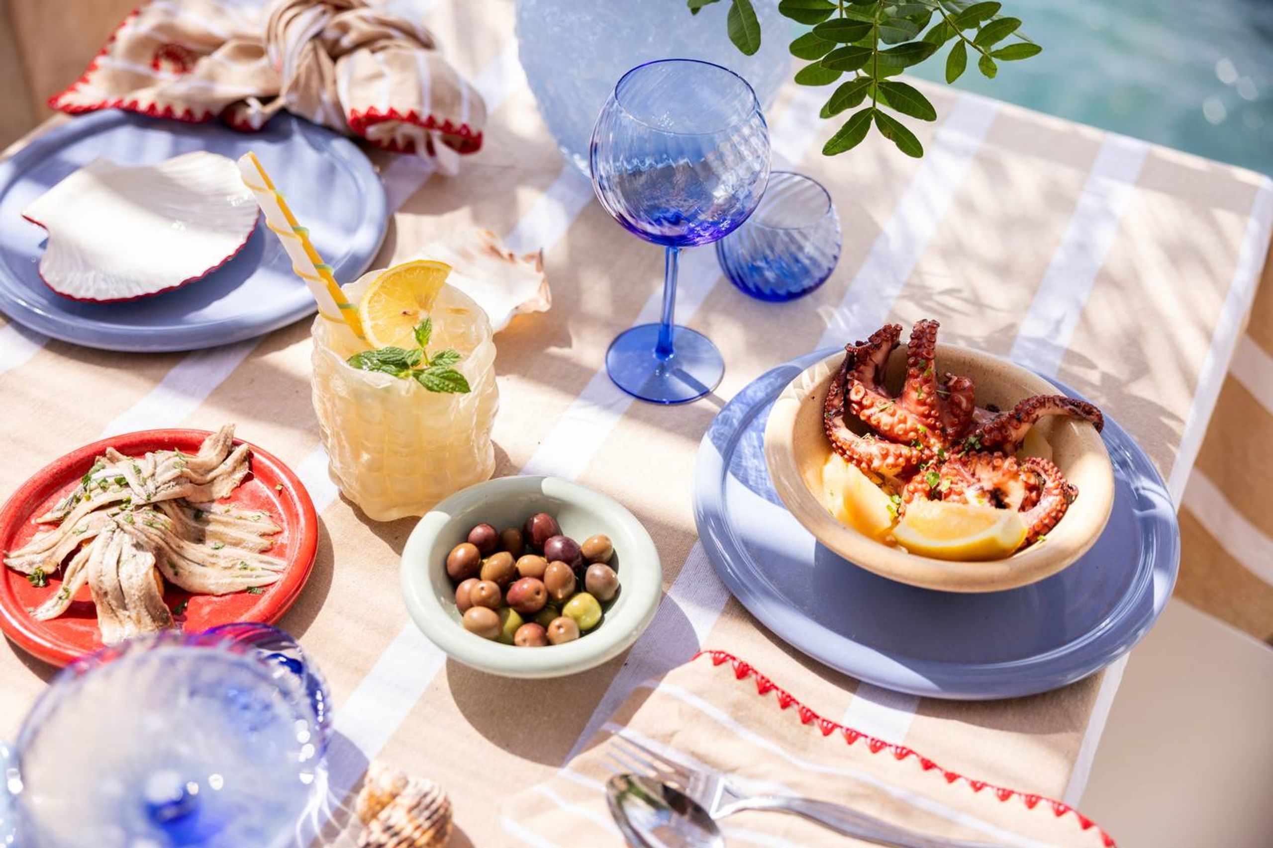 Byon - Wine glass - Wine Glass Opacity - Blue 2pcs