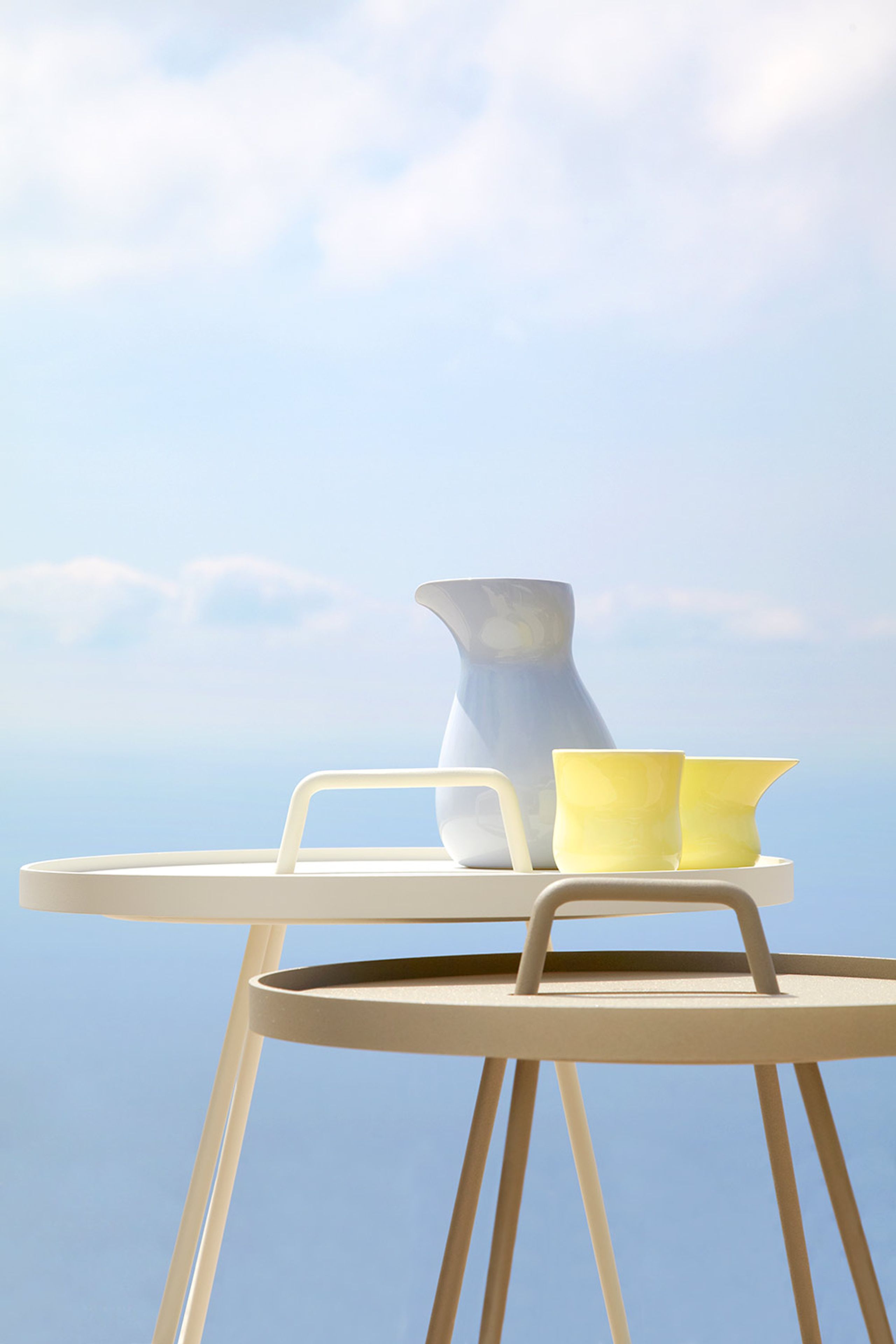 Cane-line - Table - On-the-move side table - Mocca - Small