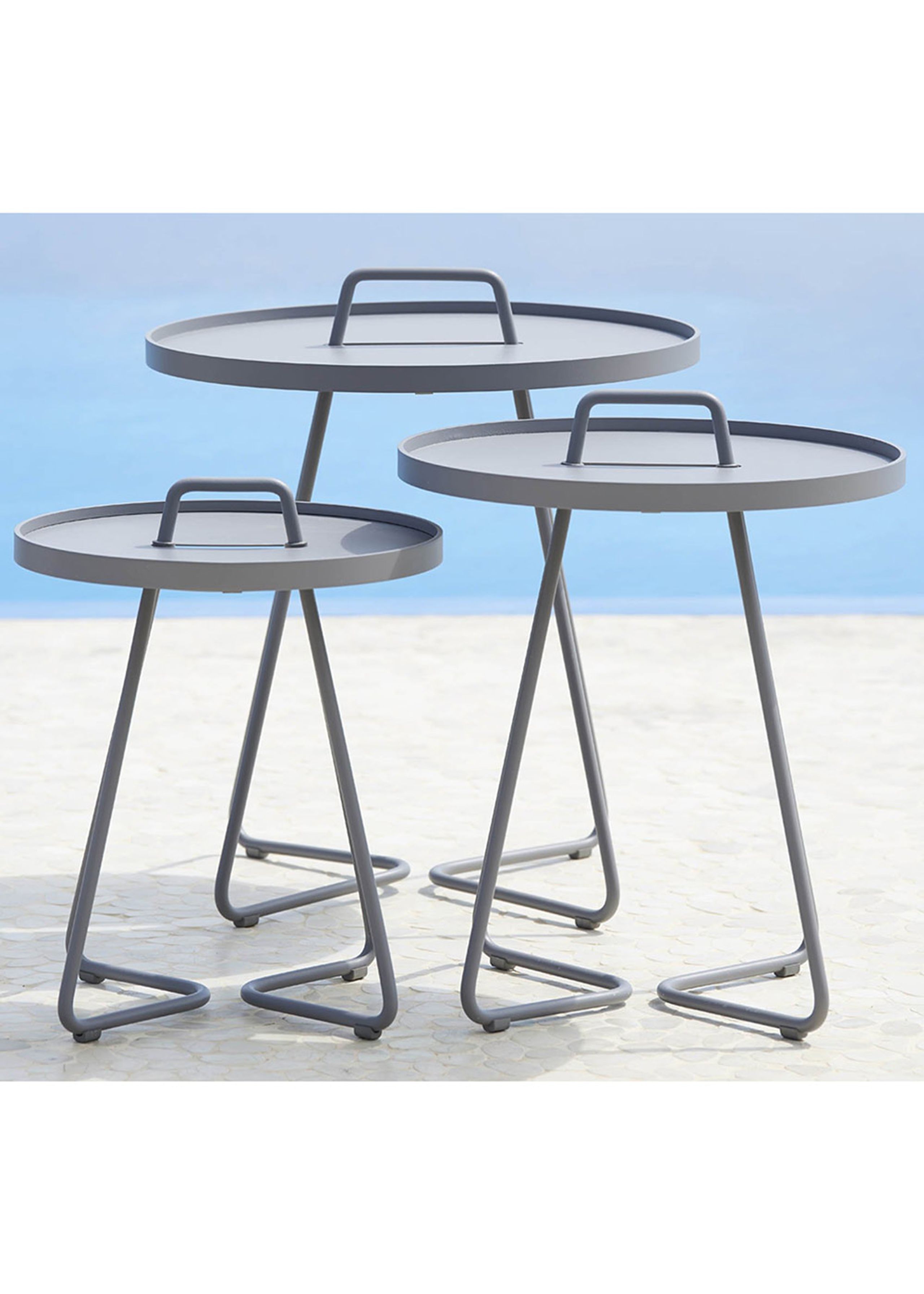 Cane-line - Table - On-the-move side table - Dusty blue - Small