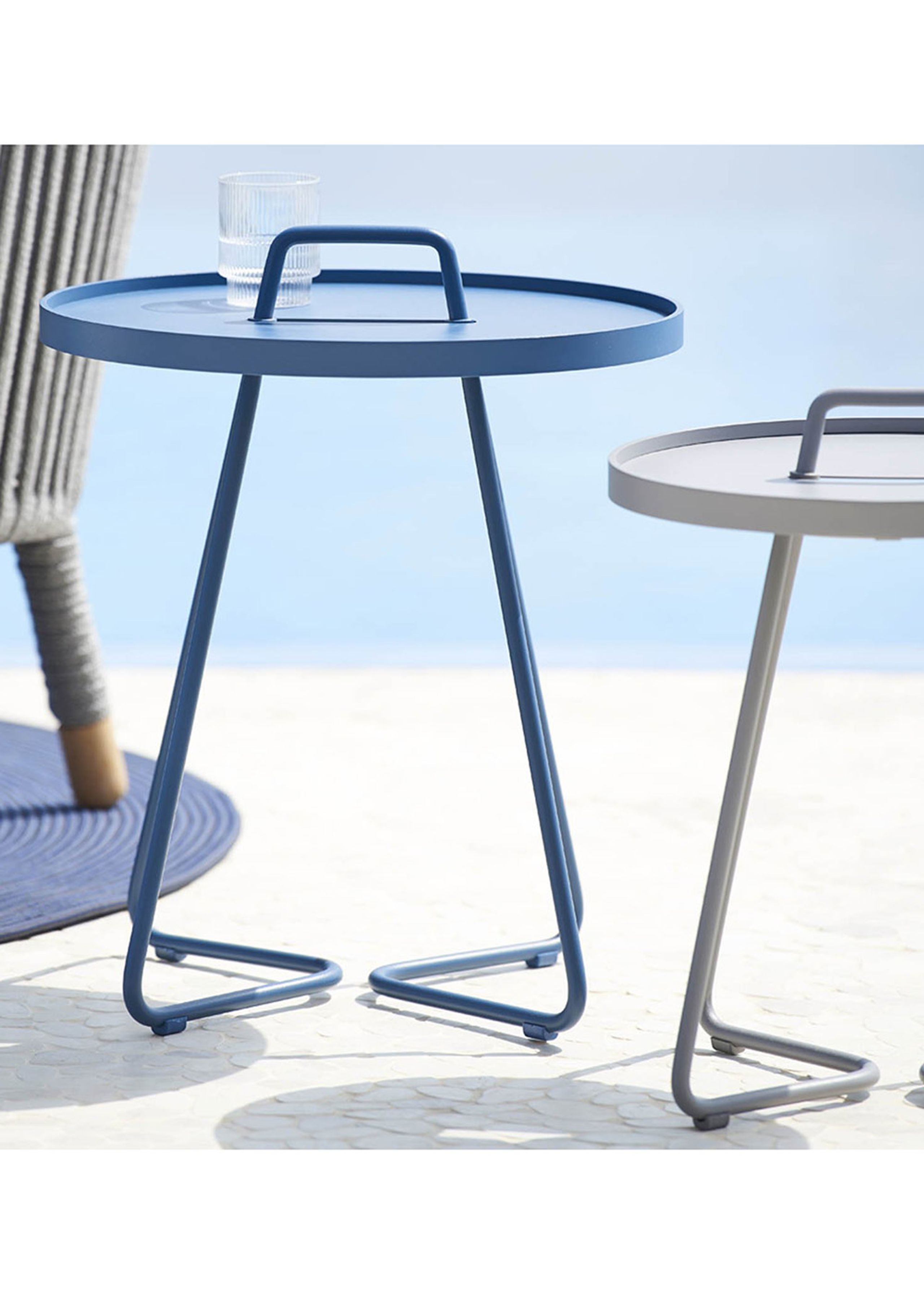 Cane-line - Table - On-the-move side table - Dusty blue - Small